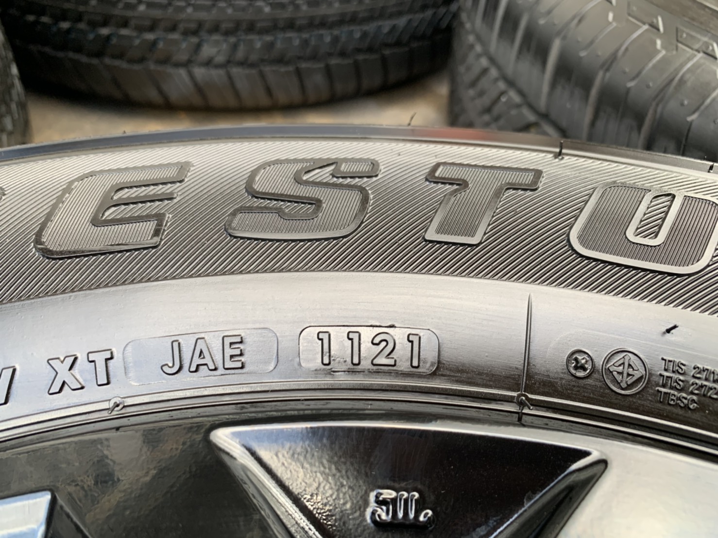 ล้อแม็กป้ายแดง Mitsu Triton Athlete รุ่นใหม่ล่าสุด ขอบ 18 สีดำแท้ พร้อมยางป้ายแดง 265-60-18 Bridgestone ปี 21 สวยกริ๊บ ล้อแม็กป้ายแดง Mitsu Triton Athlete รุ่นใหม่ล่าสุด ขอบ 18 สีดำแท้ พร้อมยางป้ายแดง 265-60-18 Bridgestone ปี 21 สวยกริ๊บ