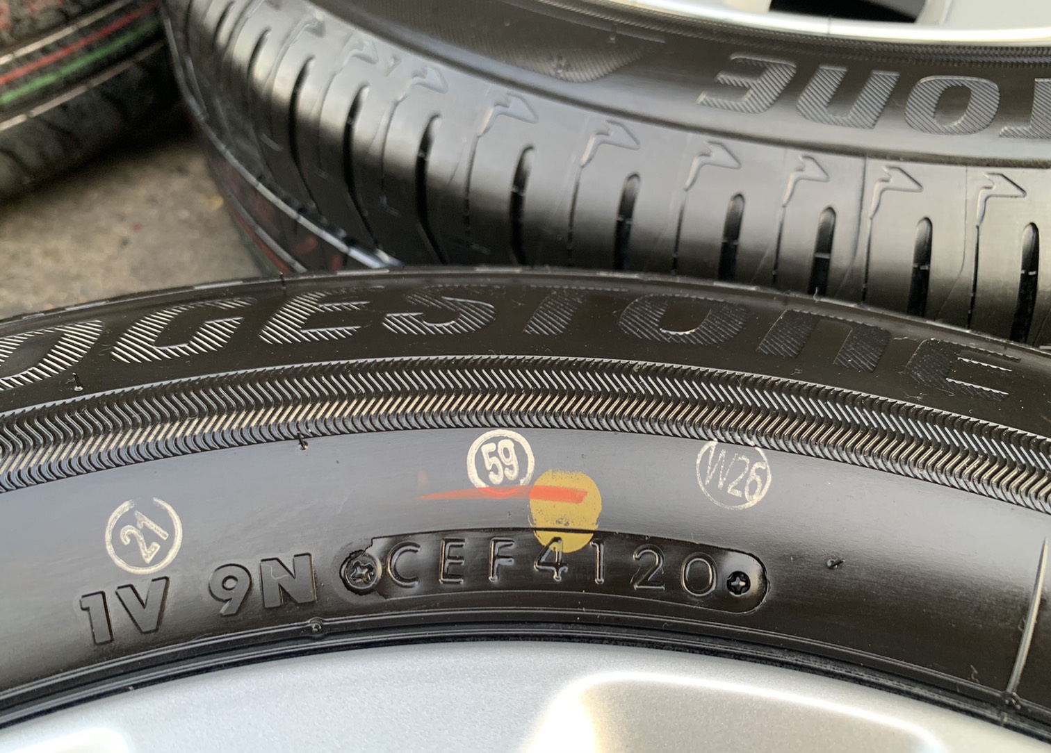 ล้อแม็กป้ายแดง Nissan Almera 2020 รุ่นใหม่ล่าสุด ขอบ 15 พร้อมยางใหม่ป้ายแดง 195-65-15 Bridgestone ปล