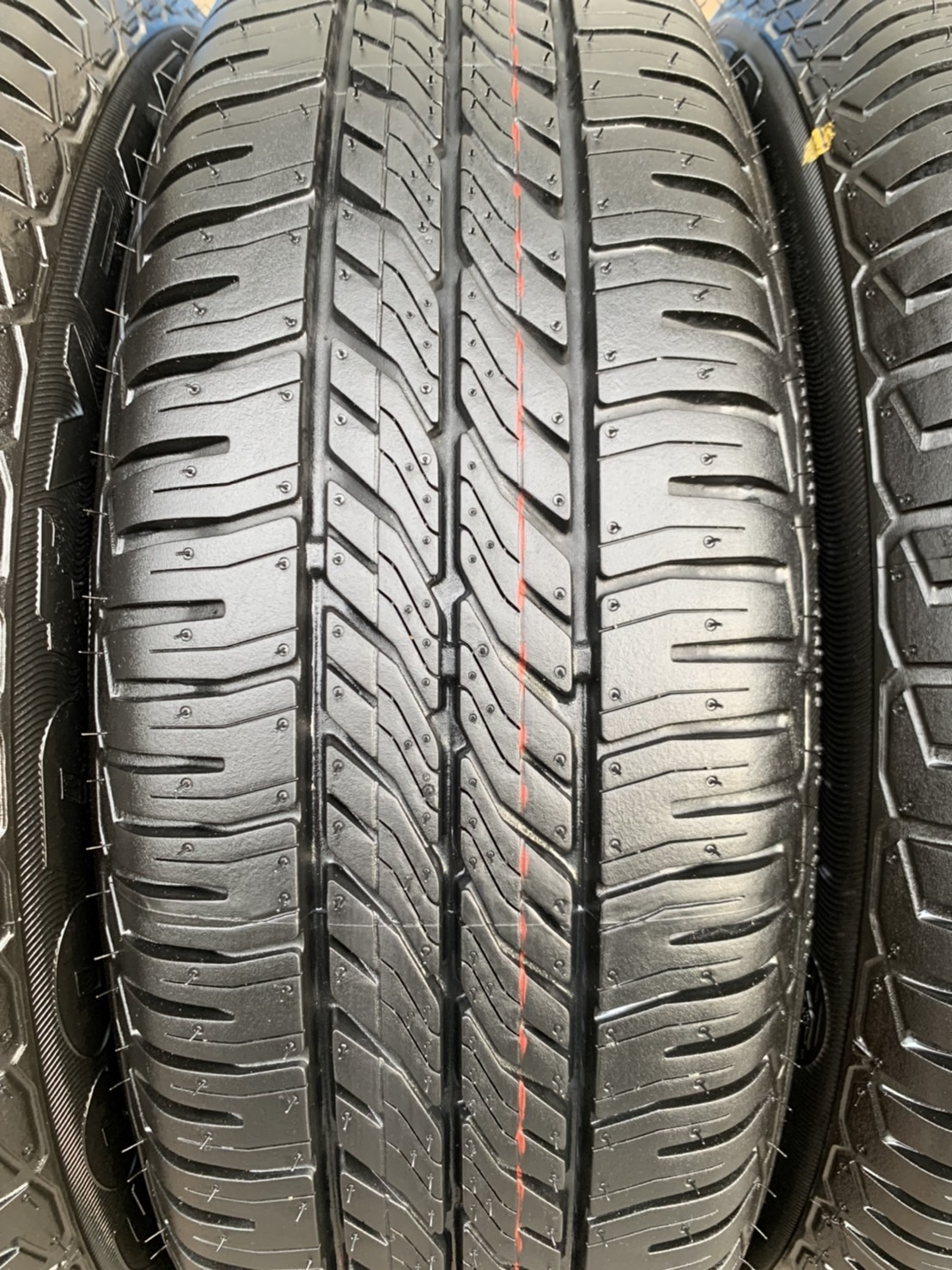 ล้อแม็กป้ายแดง Honda New Jazz ตัวรองท็อป ขอบ 15 พร้อมยางใหม่ป้ายแดง 175-65-15 GoodYear ปี 21 กริ๊บๆ