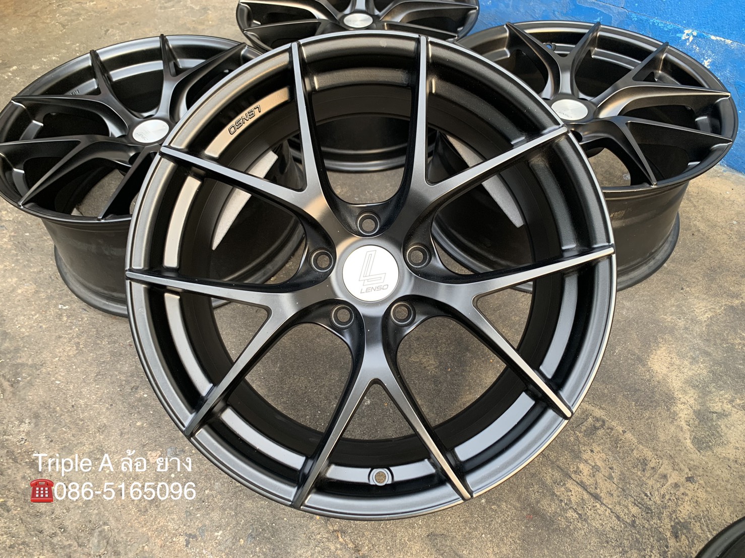 ล้อแม็ก 5รู114 LENSO JAGER DYNA ขอบ 18 สีดำ สวยกริ๊บ ล้อแม็ก 5รู114 LENSO JAGER DYNA ขอบ 18 สีดำ สวยกริ๊บ