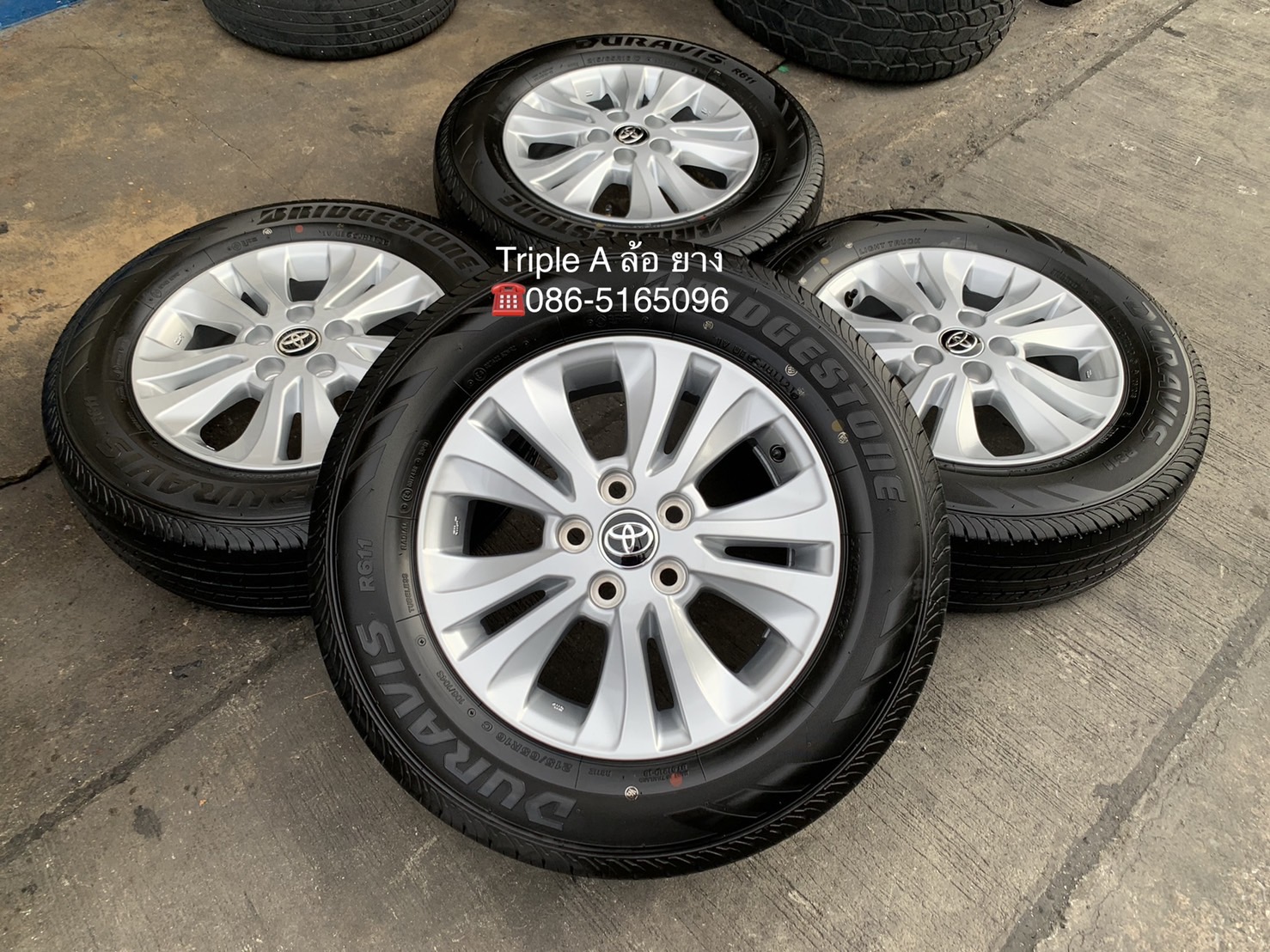 ล้อแม็กป้ายแดง Toyota Revo ขอบ 16 พร้อมยางใหม่ป้ายแดง 215-65-16 Bridgestone ปี 21 ใหม่กริ๊บ