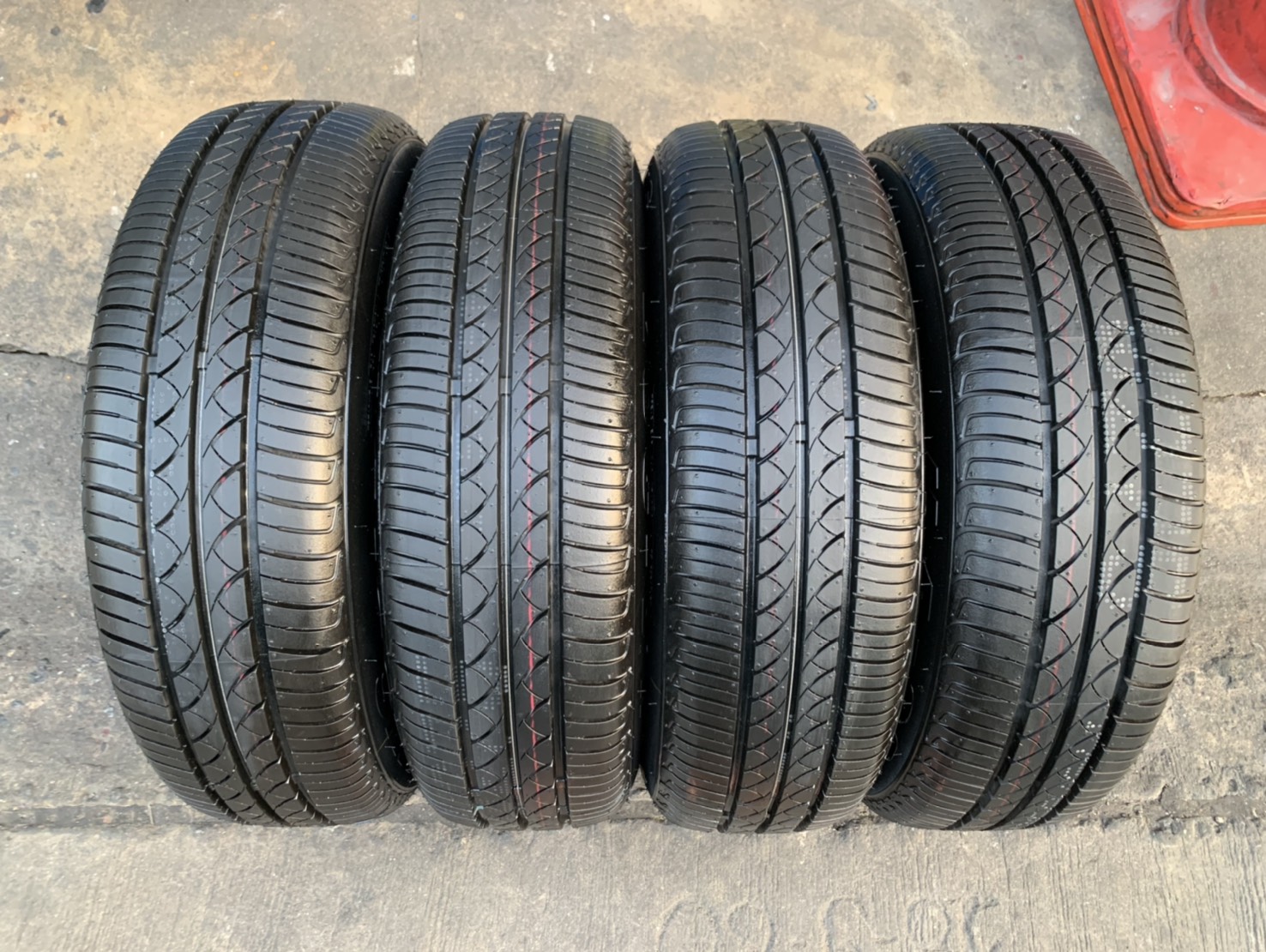 ล้อแม็ก Honda City ลายใบพัด ขอบ 15 เทาปัดเงา พร้อมยางป้ายแดง 175-65-15 Maxxis ปี 20 สวยกริ๊บ ล้อแม็ก Honda City ลายใบพัด ขอบ 15 เทาปัดเงา พร้อมยางป้ายแดง 175-65-15 Maxxis ปี 20 สวยกริ๊บ