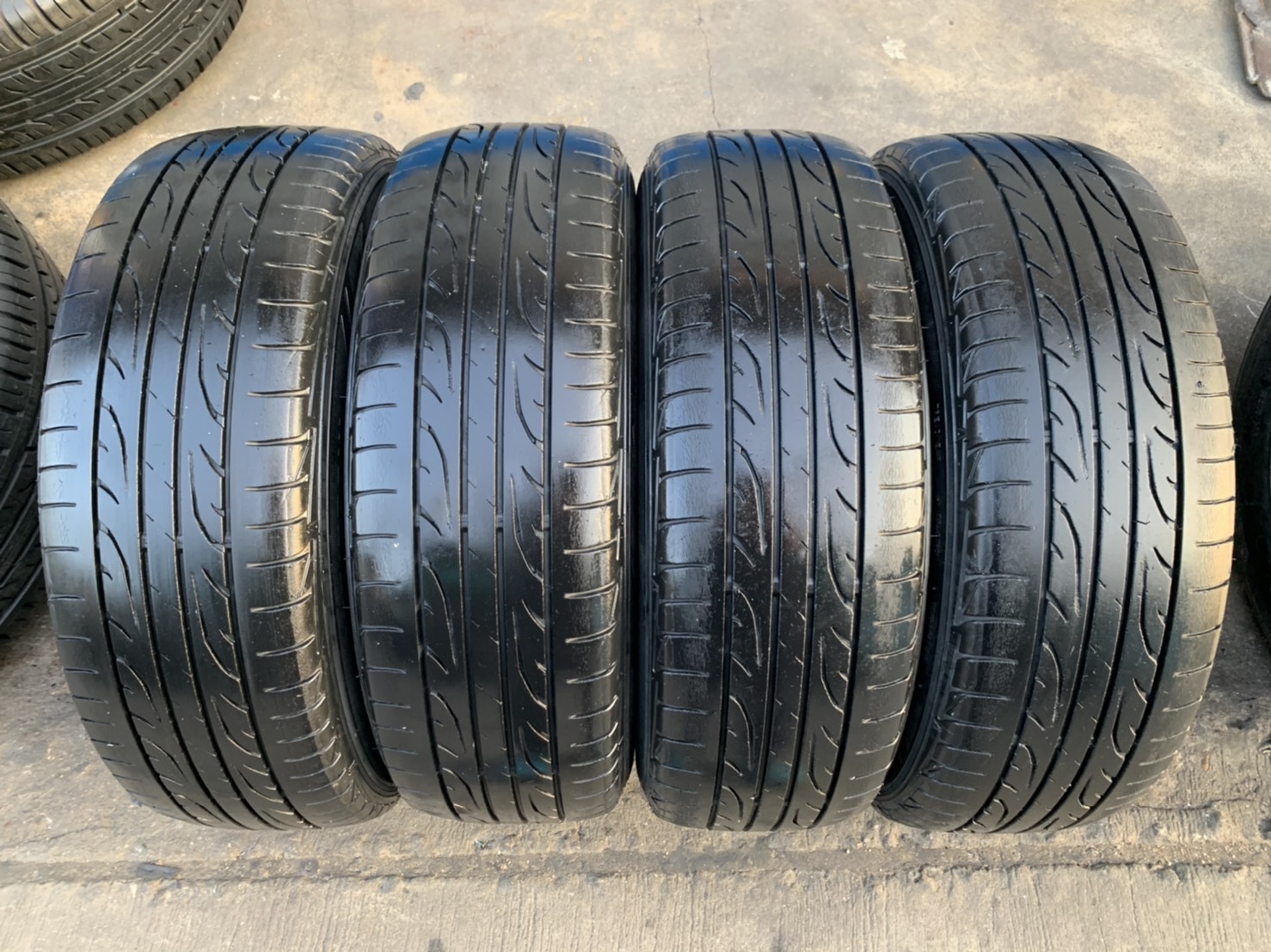 ล้อแม็ก Toyota ไฮทอล์ค ขอบ 14 แถมยาง 185-65-14 Dunlop ปี 16 ล้อแม็ก Toyota ไฮทอล์ค ขอบ 14 แถมยาง 185-65-14 Dunlop ปี 16