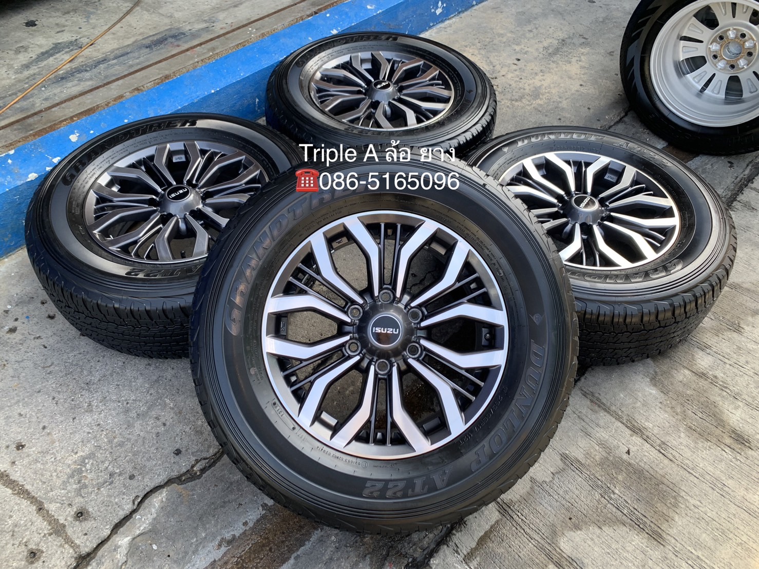 ล้อแม็ก ISUZU MU-X ขอบ 17 พร้อมยาง 265-65-17 Dunlop ปี 19