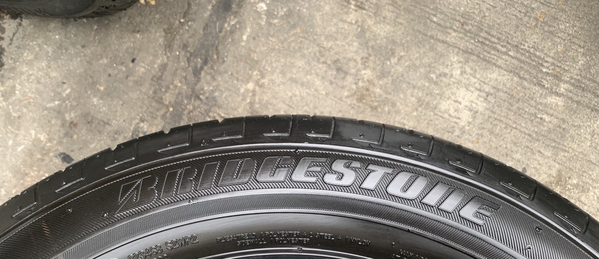 ยางใหม่ป้ายแดง 165-65-14 Bridgestone ปี 21 ใหม่ๆ สวยกริ๊บ