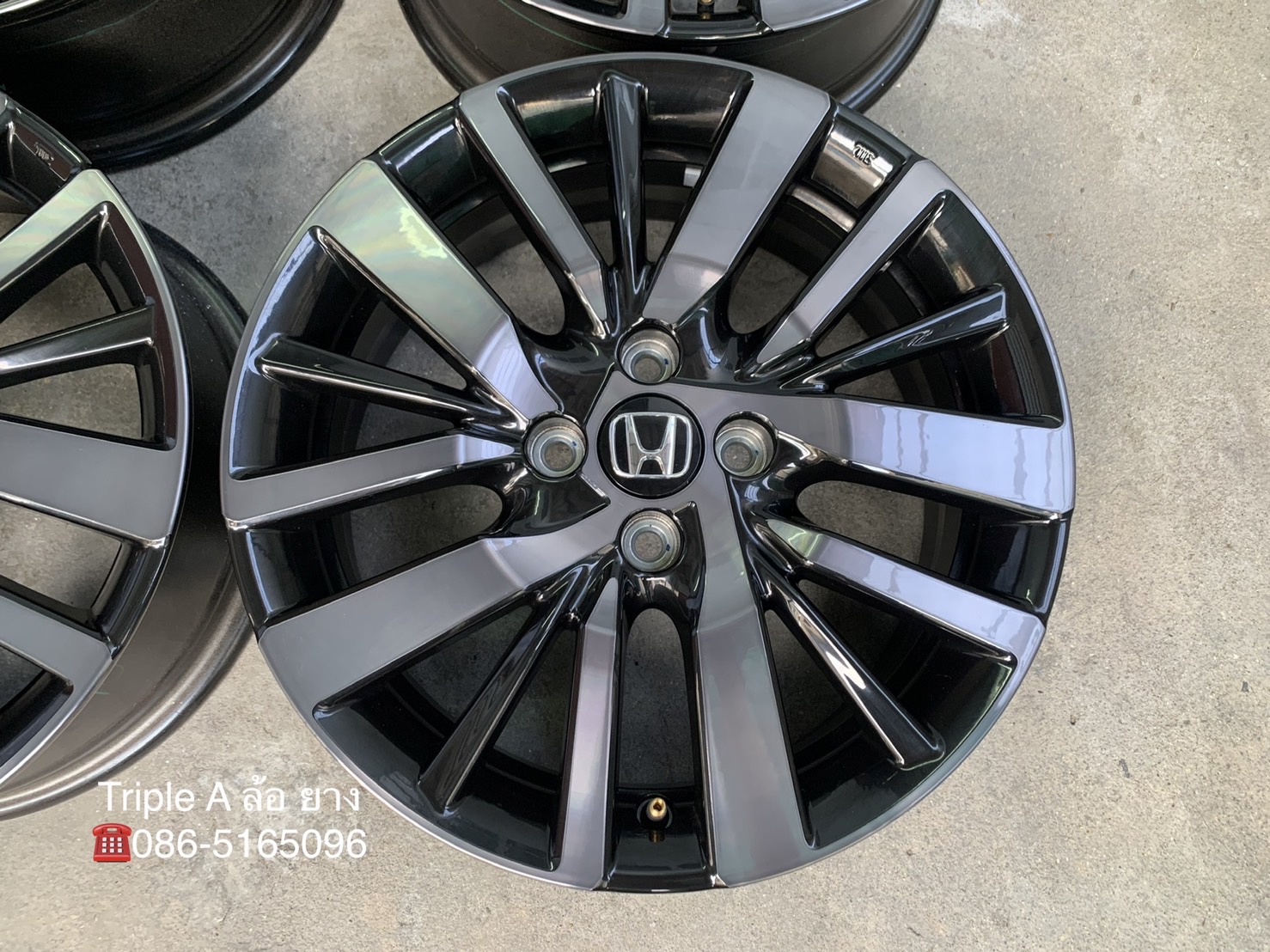 ล้อแม็กป้ายแดง Honda City Hatchback Turbo รุ่นใหม่ล่าสุด ขอบ 16 ดำหน้าชา ล้อแม็กป้ายแดง Honda City Hatchback Turbo รุ่นใหม่ล่าสุด ขอบ 16 ดำหน้าชา