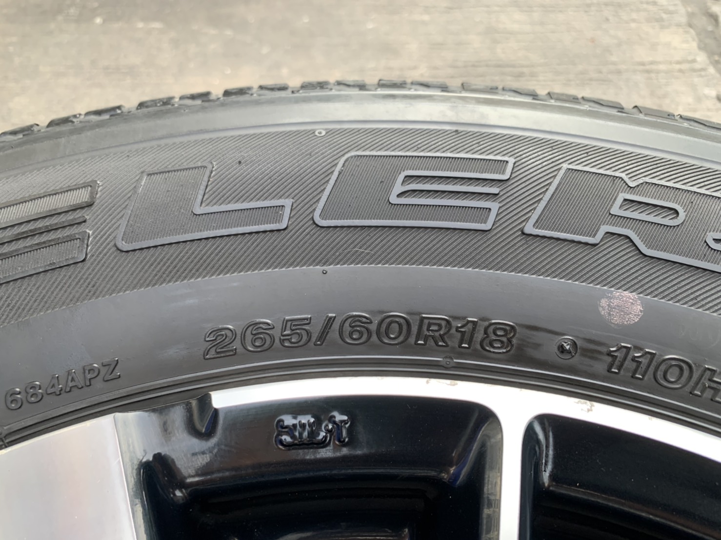 ล้อแม็ก Mitsu Pajero Sport ขอบ 18 แถมยาง 265-60-18 Bridgestone ปี 15 ล้อแม็ก Mitsu Pajero Sport ขอบ 18 แถมยาง 265-60-18 Bridgestone ปี 15