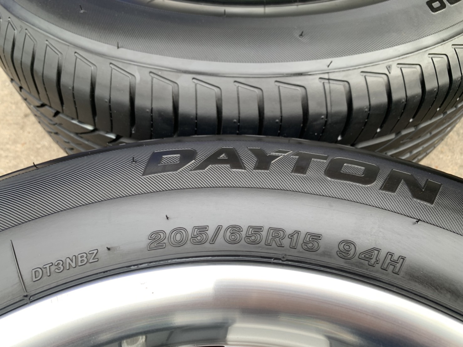 ล้อแม็ก 5รู114 SSW S099 ขอบ 15 สีดำขอบเงา(งานไทยแท้) พร้อมยาง 205-65-15 DAYTON ปี 21 ล้อแม็ก 5รู114 SSW S099 ขอบ 15 สีดำขอบเงา(งานไทยแท้) พร้อมยาง 205-65-15 DAYTON ปี 21