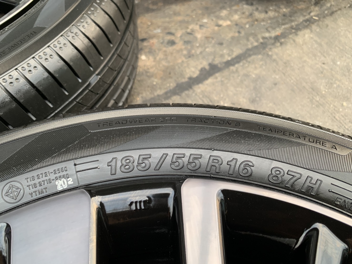 ล้อแม็กป้ายแดง Honda City Hatchback Turbo 2021 รุ่นใหม่ล่าสุด ขอบ 16 พร้อมยางป้ายแดง 185-55-16 Yokoh ล้อแม็กป้ายแดง Honda City Hatchback Turbo 2021 รุ่นใหม่ล่าสุด ขอบ 16 พร้อมยางป้ายแดง 185-55-16 Yokoh