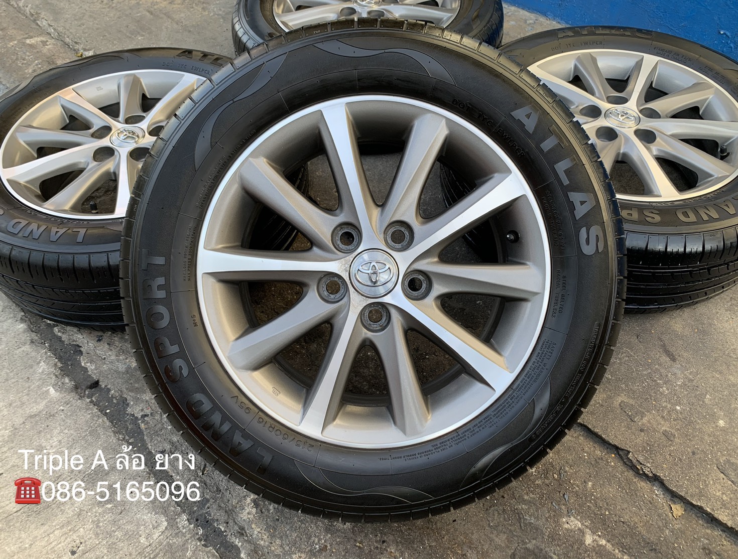 ล้อแม็ก Toyota Camry Hibrid ขอบ 16 พร้อมยาง 215-60-16 ATLAS ปี 18 ล้อแม็ก Toyota Camry Hibrid ขอบ 16 พร้อมยาง 215-60-16 ATLAS ปี 18