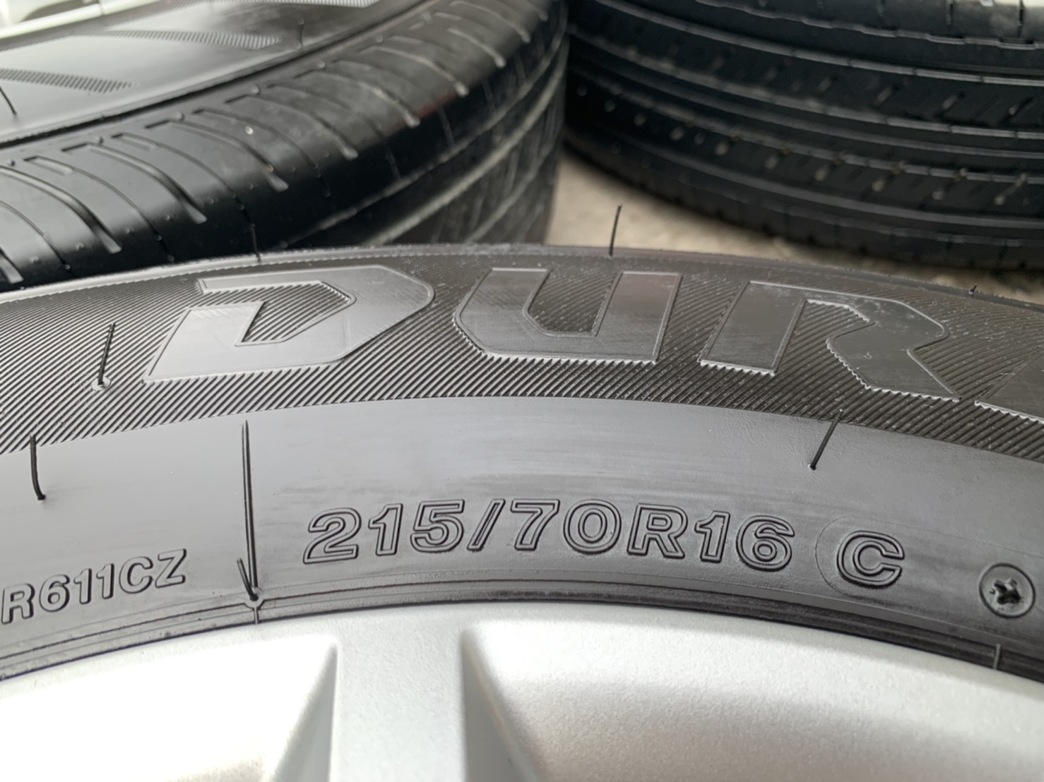 ล้อแม็ก ISUZU D-Max 2020 รุ่นใหม่ล่าสุด ขอบ 16 พร้อมยาง 215-70-16 Bridgestone ปลายปี 20 ล้อแม็ก ISUZU D-Max 2020 รุ่นใหม่ล่าสุด ขอบ 16 พร้อมยาง 215-70-16 Bridgestone ปลายปี 20