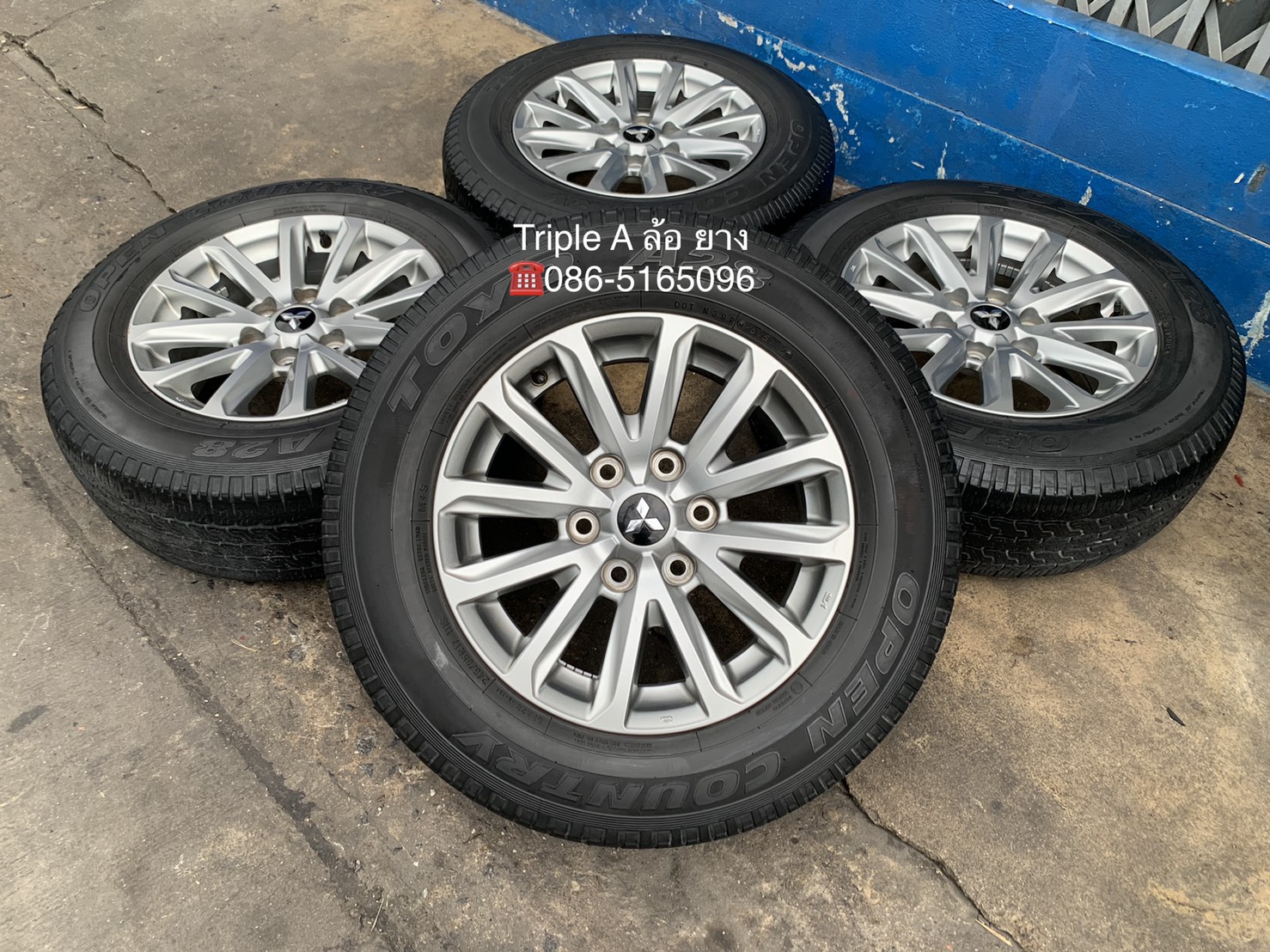 ล้อแม็ก Mitsu Triton Plus ขอบ 17 แถมยาง 245-65-17 TOYO ปลายปี 15