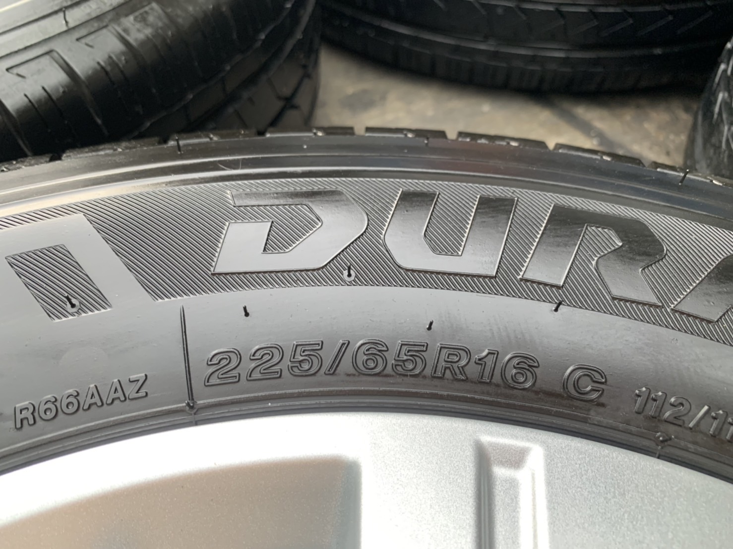 ล้อแม็ก 5รู114 Mitsu Triton รุ่นใหม่ล่าสุด ขอบ 16 พร้อมยาง 225-65-16 Bridgestone ปี 19 สวยๆ ล้อแม็ก 5รู114 Mitsu Triton รุ่นใหม่ล่าสุด ขอบ 16 พร้อมยาง 225-65-16 Bridgestone ปี 19 สวยๆ