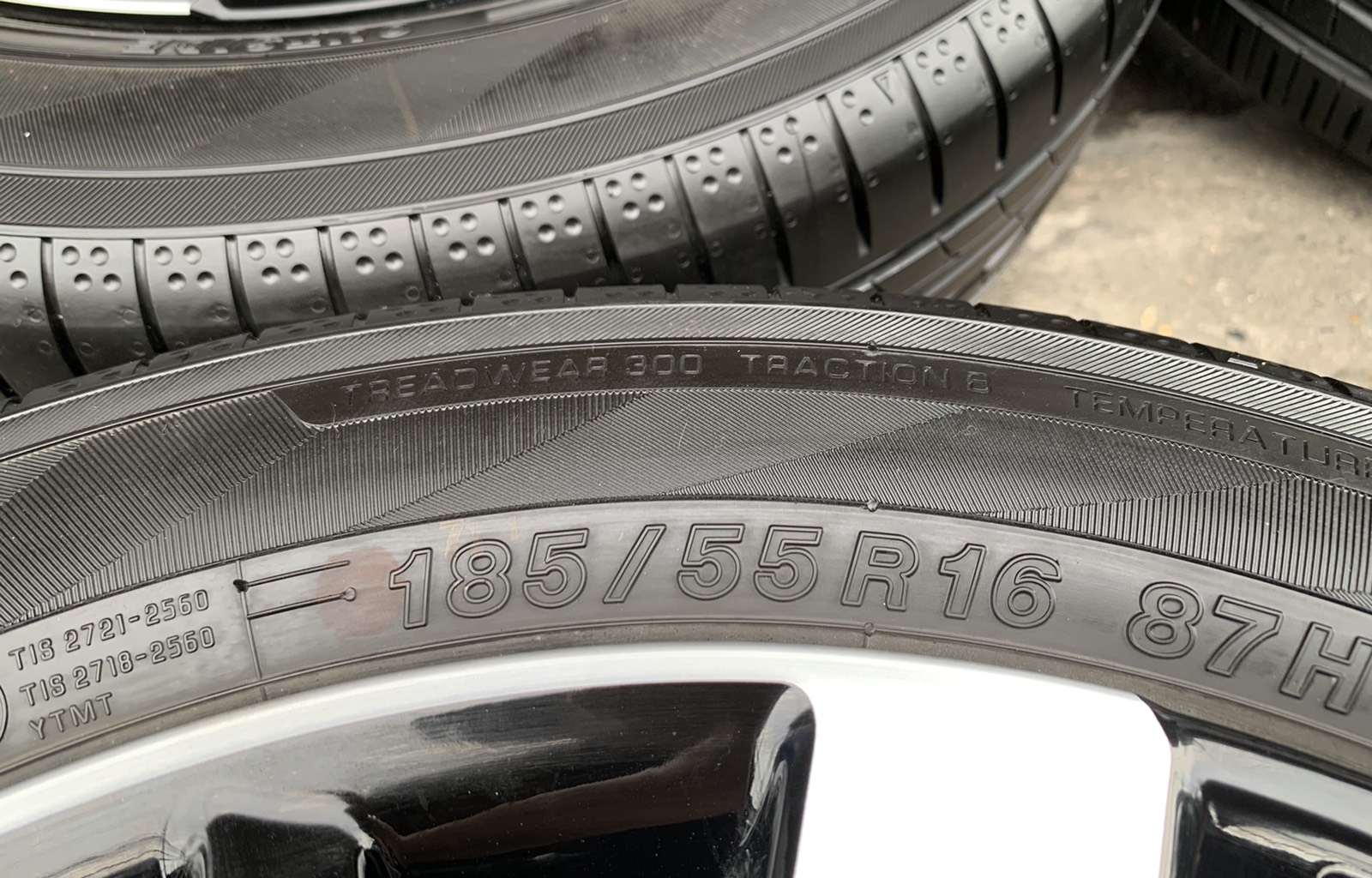 ล้อแม็ก Honda City Turbo RS รุ่นใหม่ ขอบ 16 พร้อมยาง 185-55-16 Yokohama ปลายปี 20 ล้อแม็ก Honda City Turbo RS รุ่นใหม่ ขอบ 16 พร้อมยาง 185-55-16 Yokohama ปลายปี 20