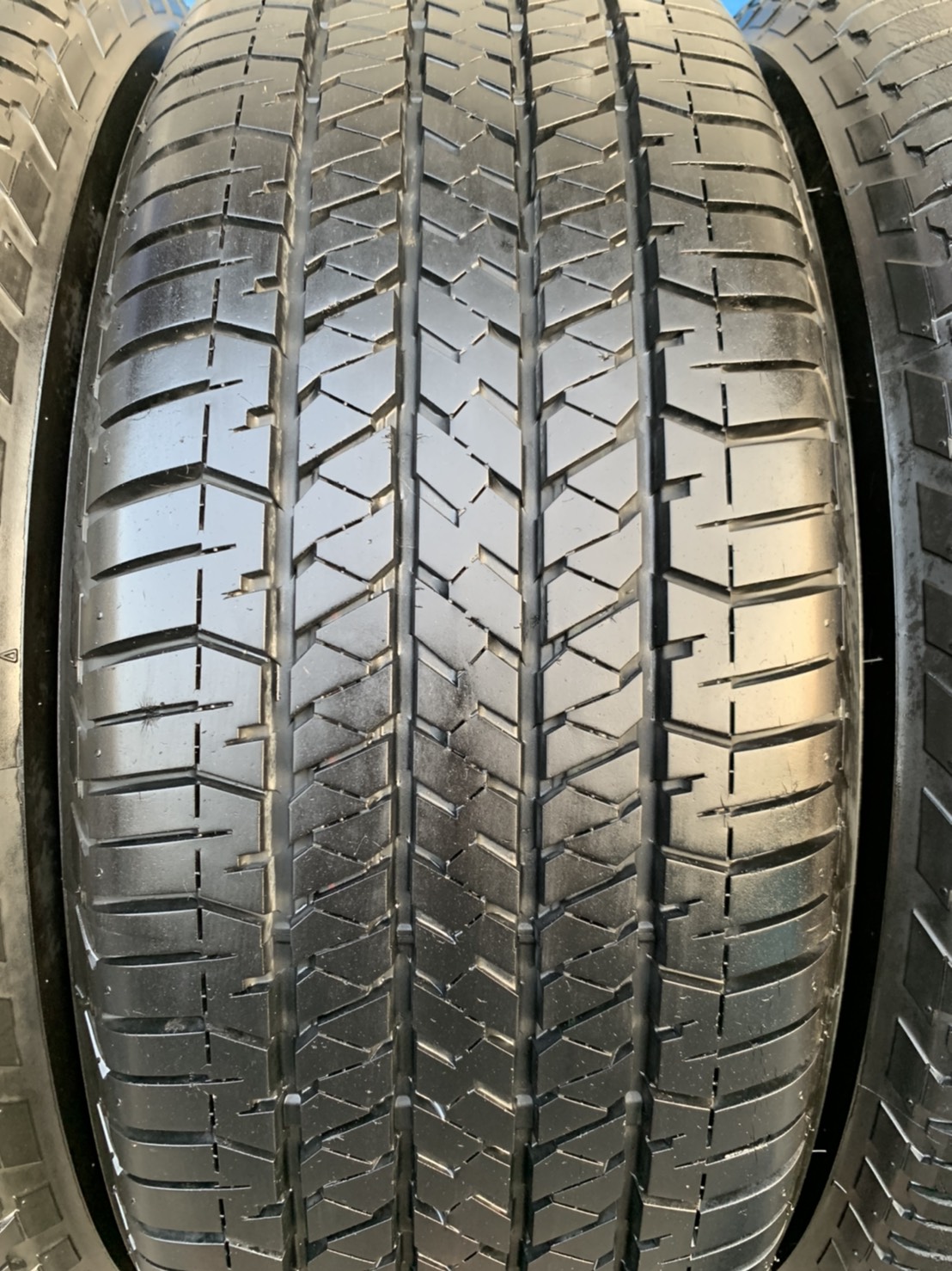ล้อแม็ก ISUZU D-MAX Blue Power ขอบ 18 พร้อมยาง 255-60-18 Bridgestone ปี 16