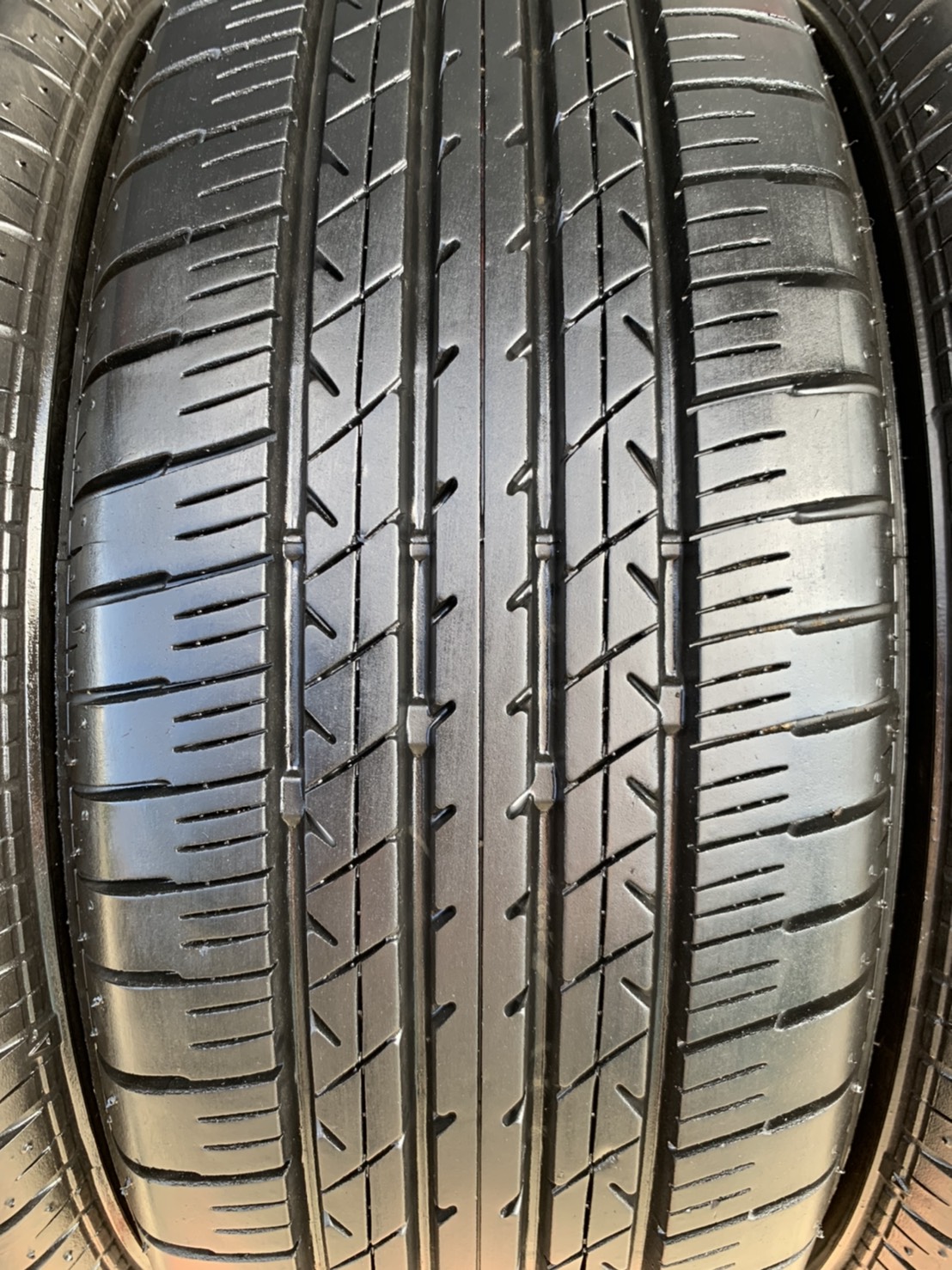 ยางป้ายแดง 195-50-16 Bridgestone ปี 20