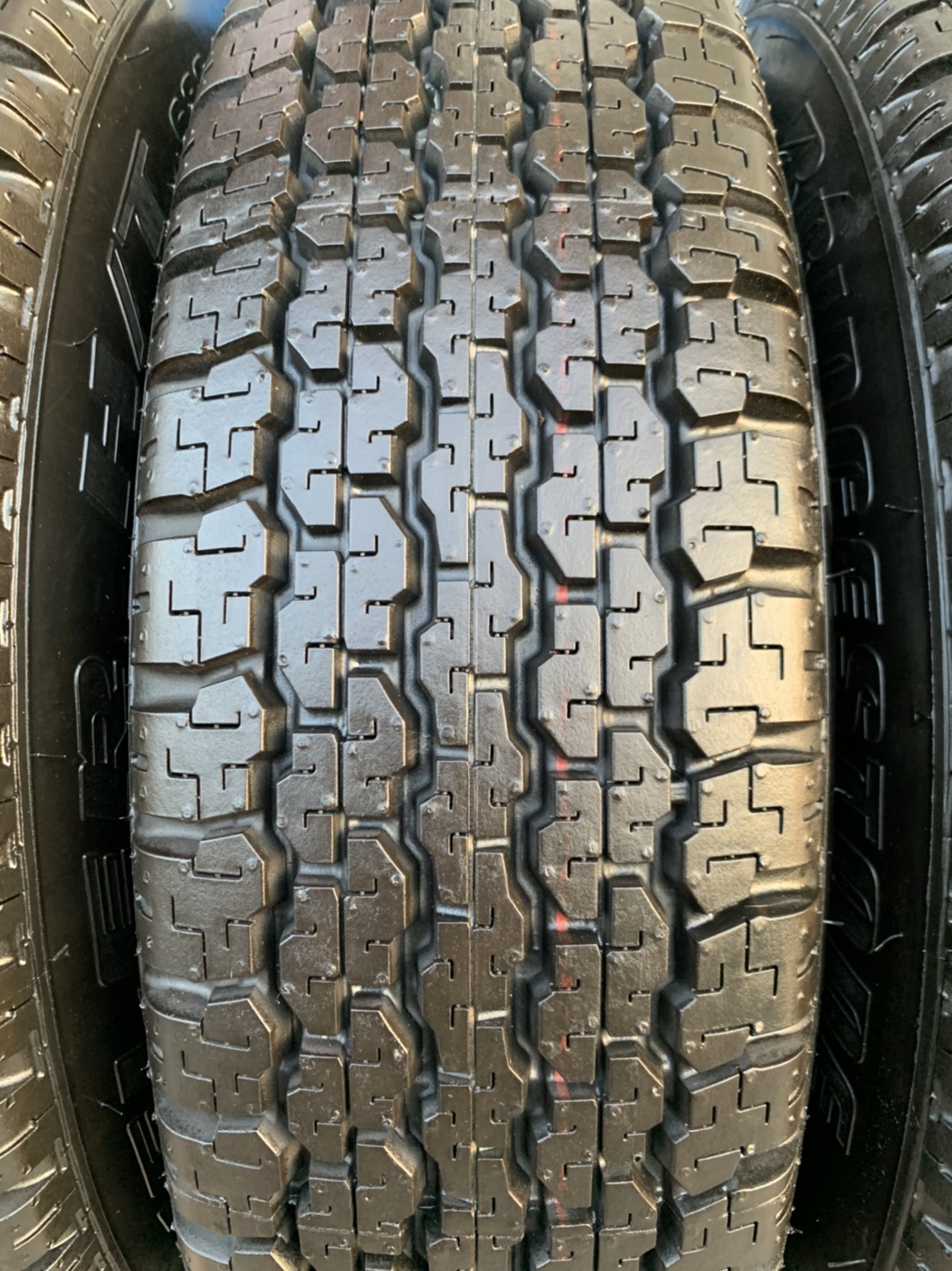 ล้อแม็ก 6รู114 Nissan Navara NP300 ขอบ 16 พร้อมยางป้ายแดง 205R16 Bridgestone ปี 20