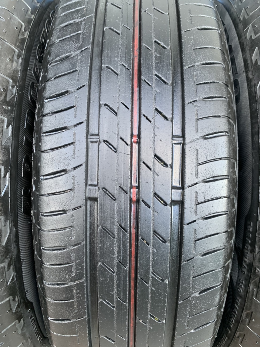 ล้อแม็ก Honda Brio Amaze ขอบ 14 สีดำปัดหน้าเงา พร้อมยาง 175-65-14 Bridgestone ปี 18