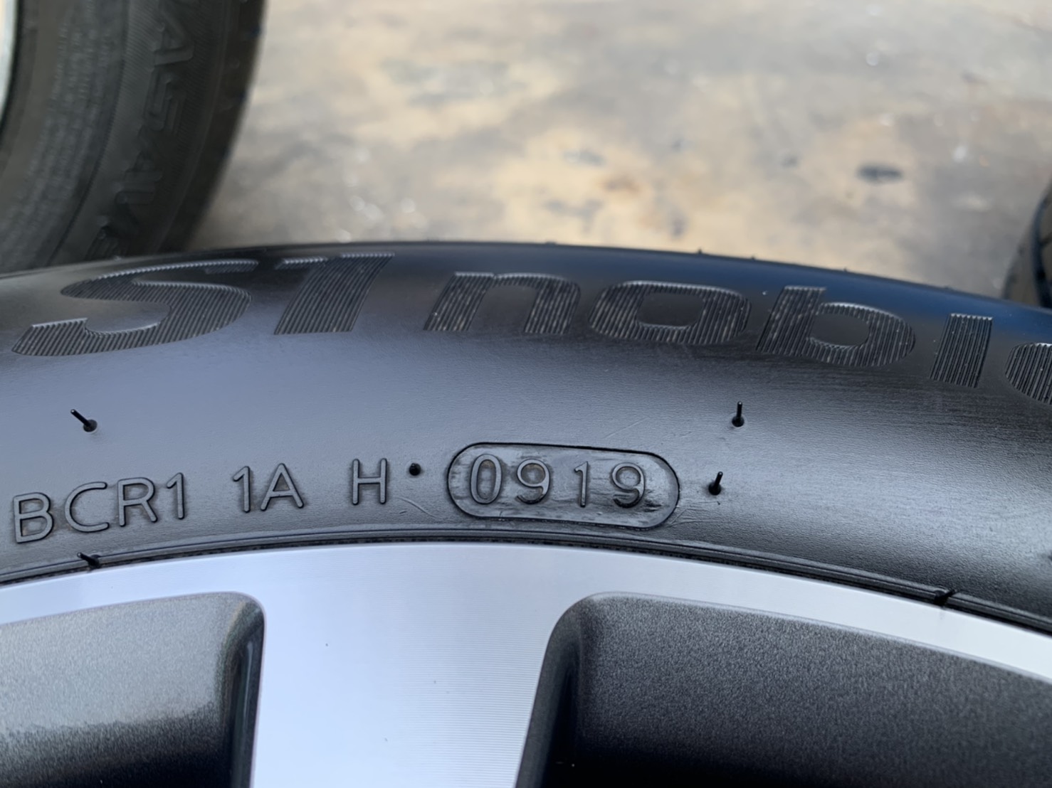 ล้อแม็ก Honda Civic FC ขอบ 16 สีเทาหน้าเงา พร้อมยาง 215-55-16 Hankook ปี 19 สภาพน้องๆป้ายแดง ล้อแม็ก Honda Civic FC ขอบ 16 สีเทาหน้าเงา พร้อมยาง 215-55-16 Hankook ปี 19 สภาพน้องๆป้ายแดง