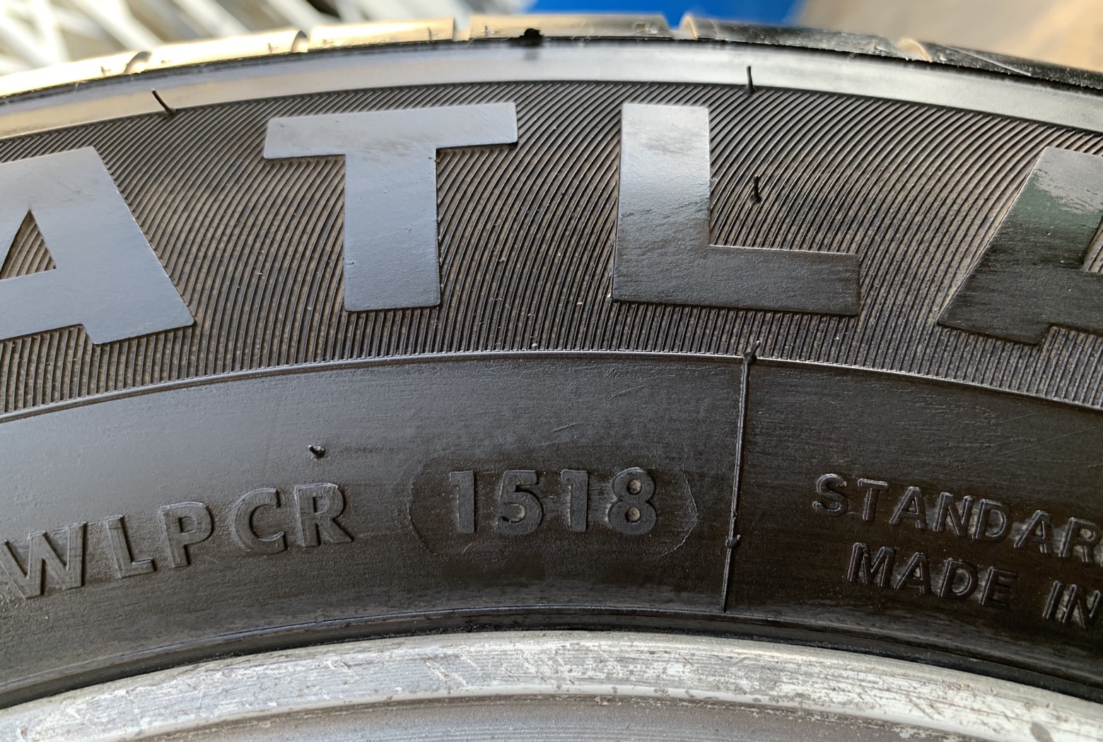 ล้อแม็ก Toyota Camry Hibrid ขอบ 16 พร้อมยาง 215-60-16 ATLAS ปี 18 ล้อแม็ก Toyota Camry Hibrid ขอบ 16 พร้อมยาง 215-60-16 ATLAS ปี 18