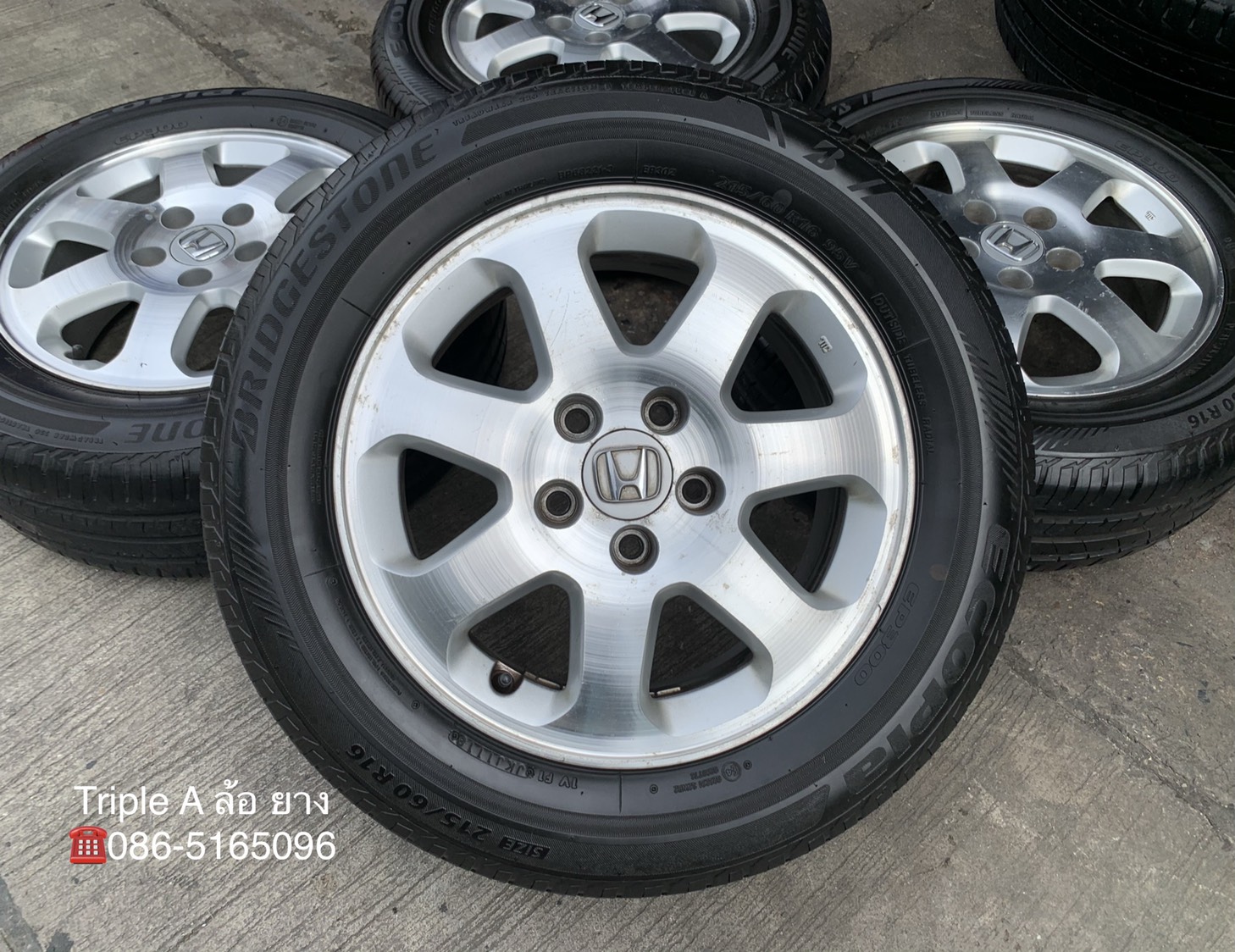 ล้อแม็ก Honda Accord G7 ขอบ 16 พร้อมยาง 215-60-16 Bridgestone ปี 18 ล้อแม็ก Honda Accord G7 ขอบ 16 พร้อมยาง 215-60-16 Bridgestone ปี 18