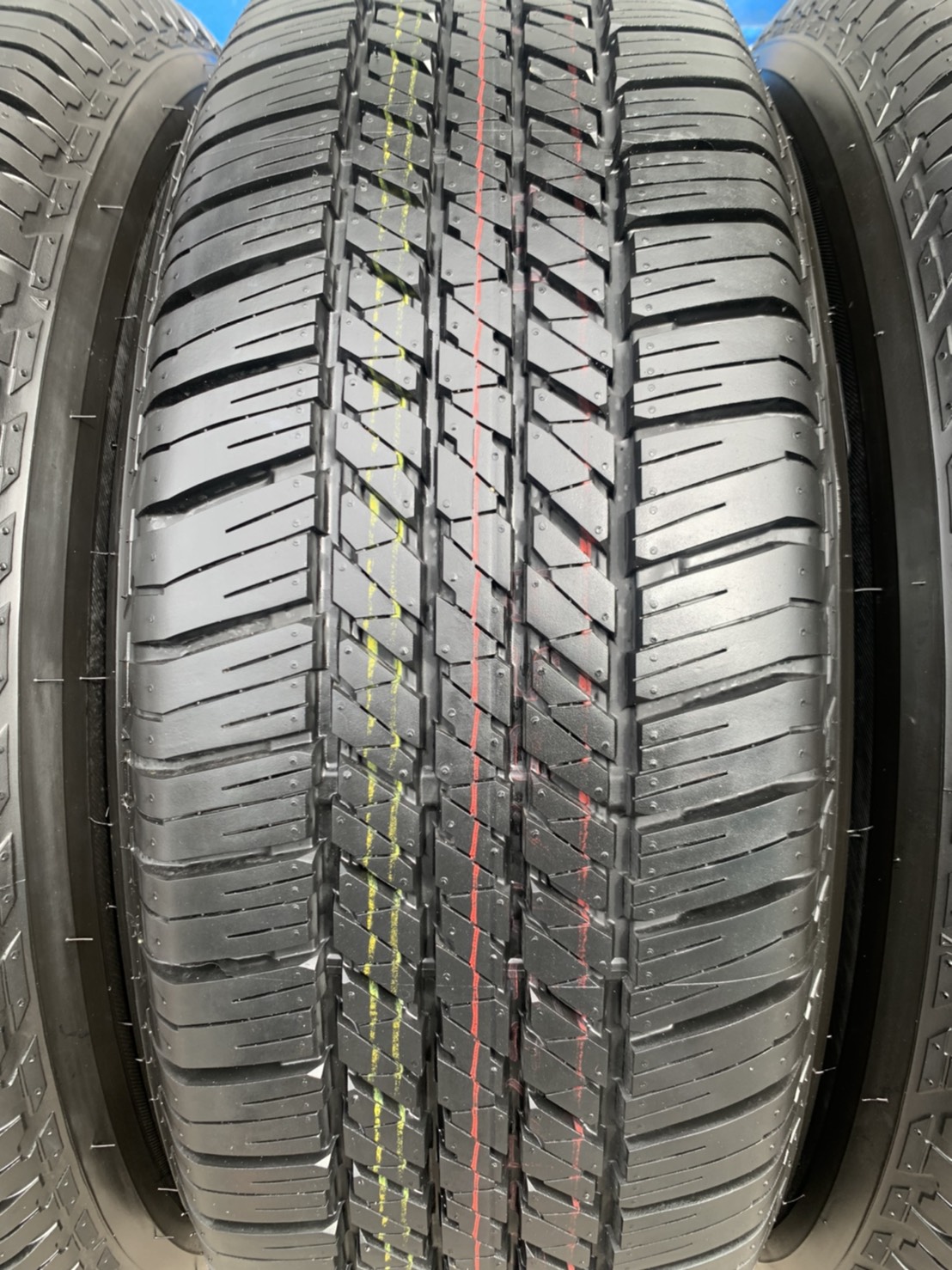 ล้อแม็กป้ายแดง ISUZU D-Max รุ่นใหม่ล่าสุด ขอบ 17 พร้อมยางใหม่ป้ายแดง 255-65-17 Bridgestone ปี 21 สวยกริ๊บๆ ล้อแม็กป้ายแดง ISUZU D-Max รุ่นใหม่ล่าสุด ขอบ 17 พร้อมยางใหม่ป้ายแดง 255-65-17 Bridgestone ปี 21 สวยกริ๊บๆ