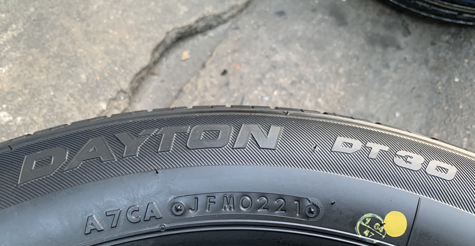 ล้อแม็ก Toyota Vios 12 ก้าน ขอบ 15 สีดำปัดหน้าเงา พร้อมยางใหม่ 185-60-15 DAYTON ปี 21 สวยกริ๊บๆ ล้อแม็ก Toyota Vios 12 ก้าน ขอบ 15 สีดำปัดหน้าเงา พร้อมยางใหม่ 185-60-15 DAYTON ปี 21 สวยกริ๊บๆ