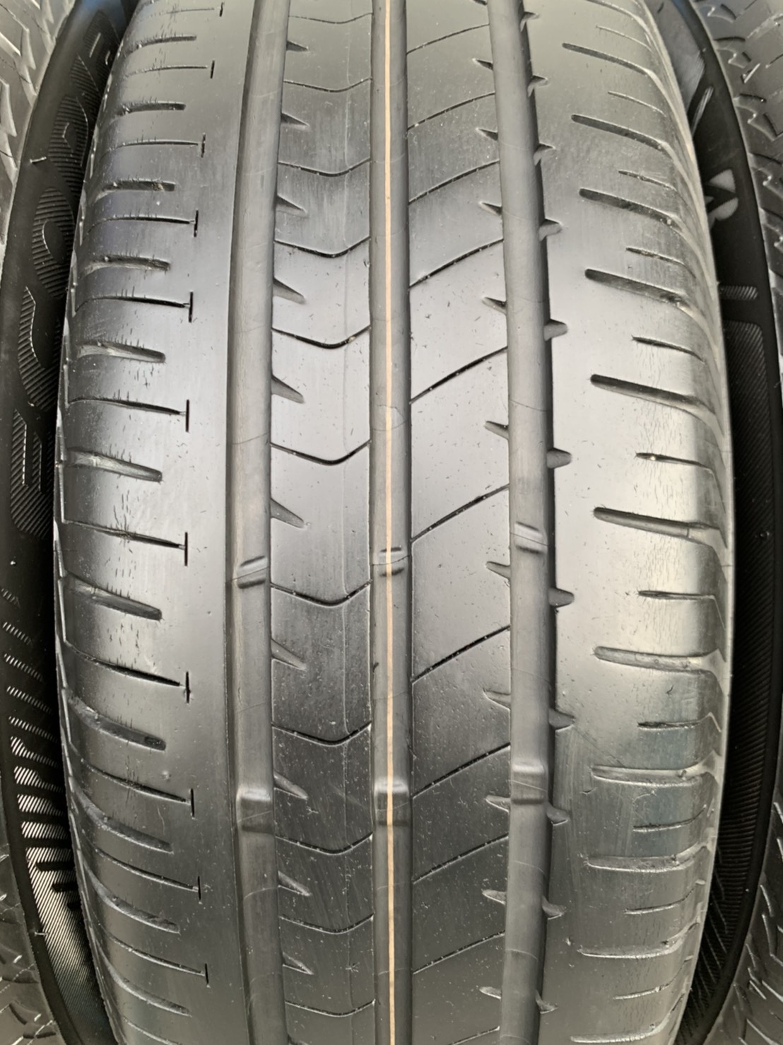 ล้อแม็ก Toyota Vios รุ่น 12 ก้าน ขอบ 15 พร้อมยาง 185-60-15 Bridgestone ปลายปี 17