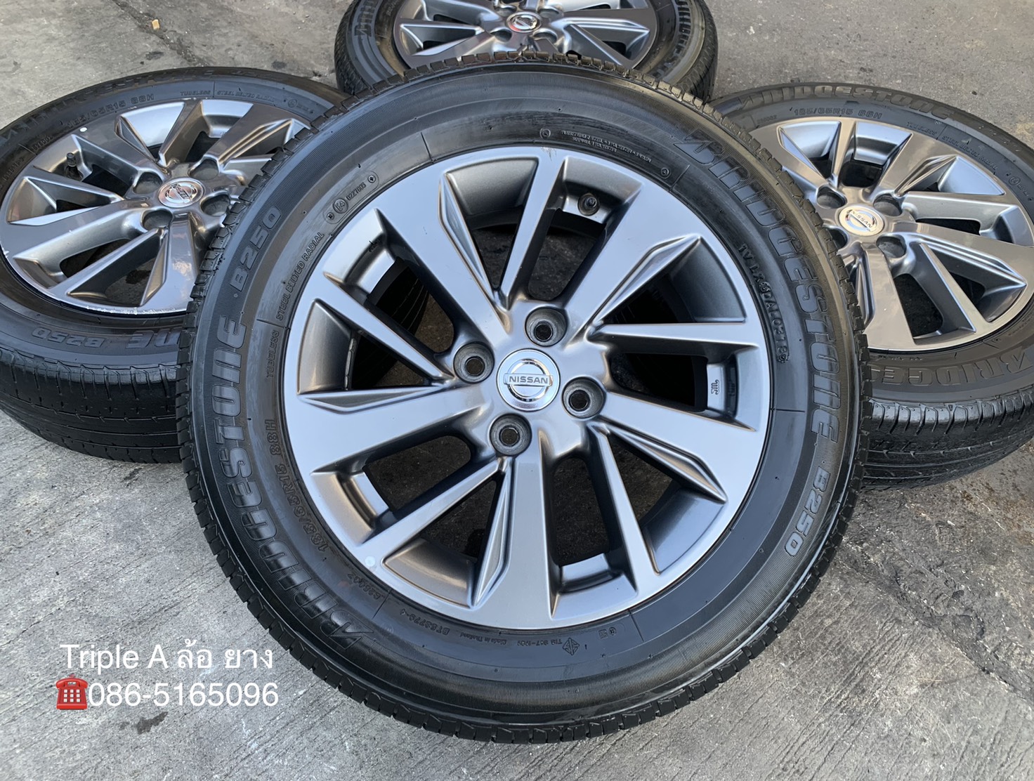 ล้อแม็ก Nissan Almera Sportech ขอบ 15 แถมยาง 185-65-15 Bridgestone ปี 18 ล้อแม็ก Nissan Almera Sportech ขอบ 15 แถมยาง 185-65-15 Bridgestone ปี 18
