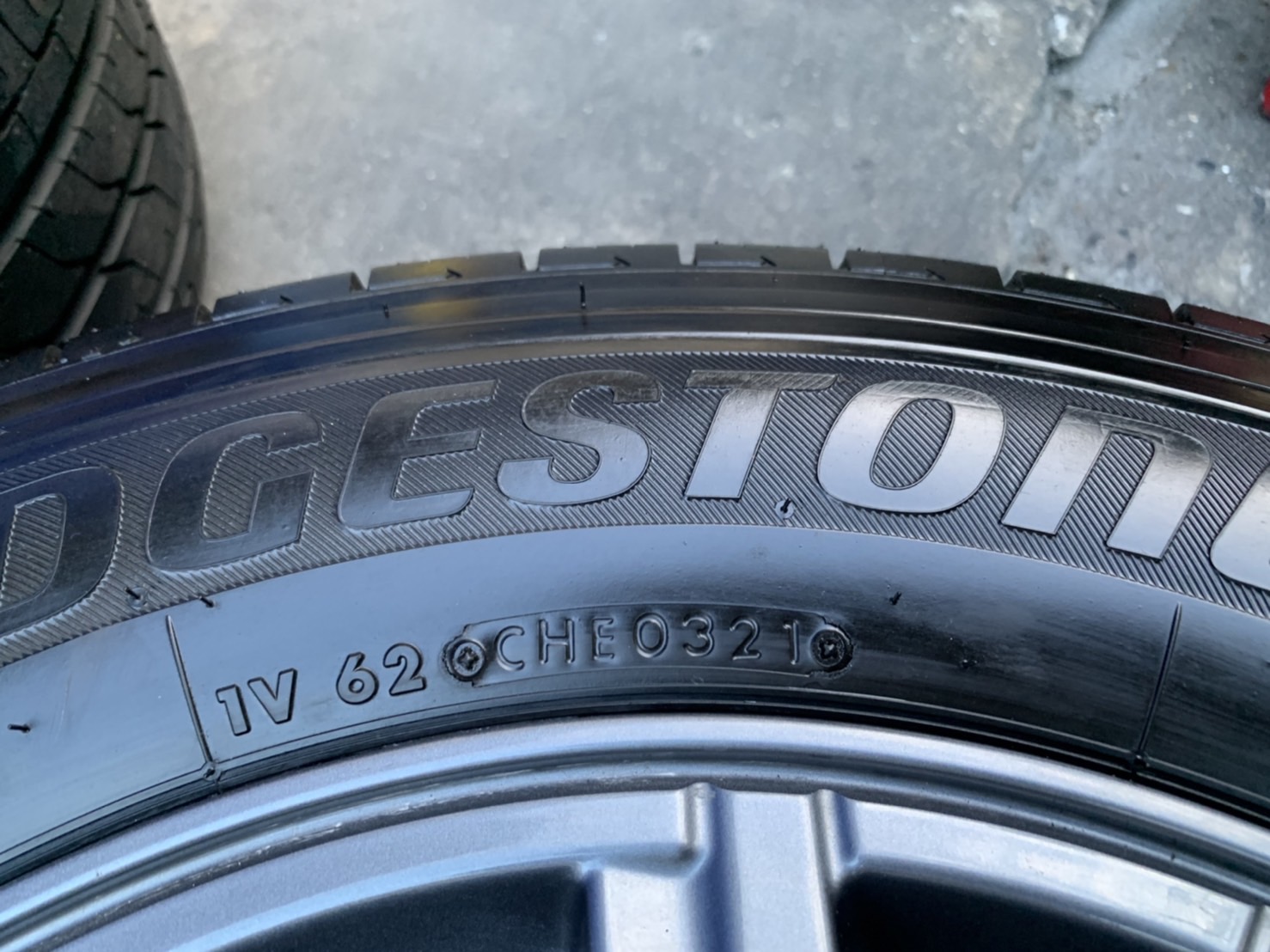 ล้อแม็ก ISUZU X-Series ขอบ 16 พร้อมยางป้ายแดง 225-65-16 Bridgestone ปี 21