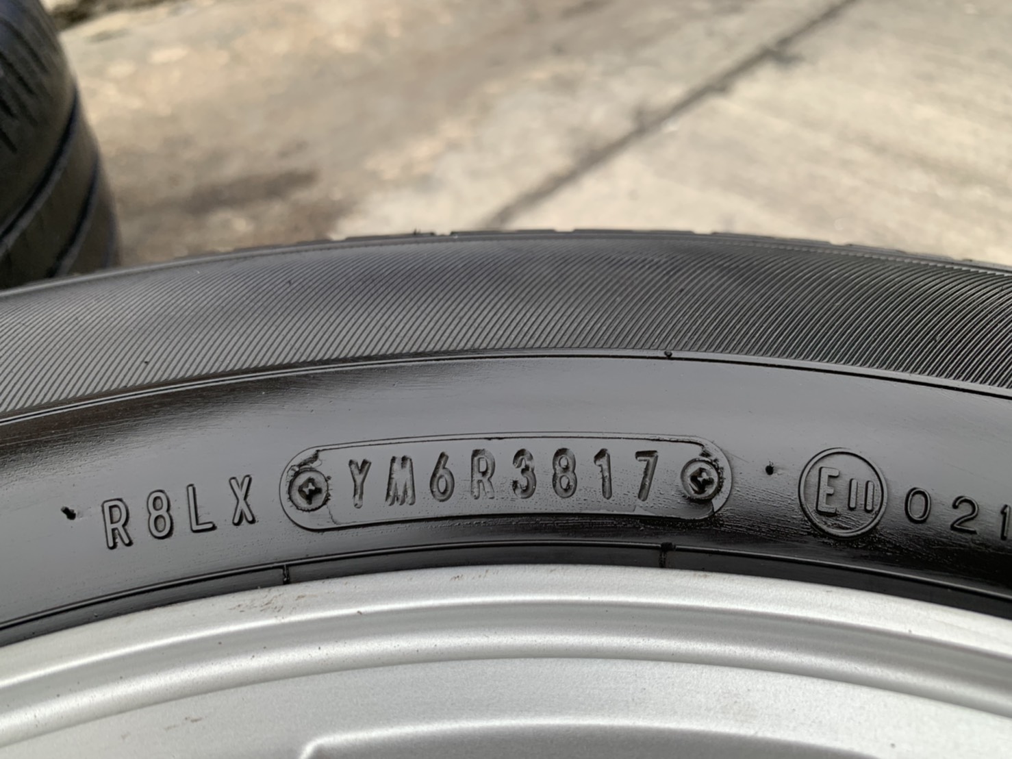 ล้อแม็ก 4รู114 Toyota Avanza ขอบ 15 พร้อมยาง 185-65-15 Dunlop ปลายปี 17 ล้อแม็ก 4รู114 Toyota Avanza ขอบ 15 พร้อมยาง 185-65-15 Dunlop ปลายปี 17