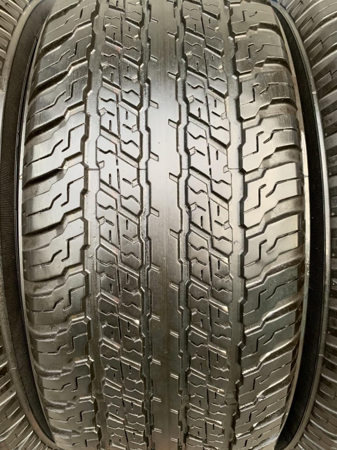 ยาง 265-65-17 Yokohama ปลายปี 16 สภาพสวย ดอกยางเต็มๆทุกเส้น ยาง 265-65-17 Yokohama ปลายปี 16 สภาพสวย ดอกยางเต็มๆทุกเส้น