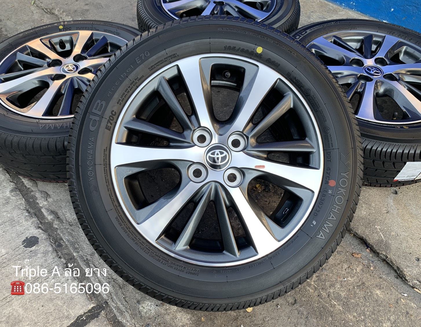 ล้อแม็กป้ายแดง Toyota Yaris Ativ ขอบ 15 สีเทาหน้าเงา พร้อมยางใหม่ 185-60-15 Yokohama ปี 20 สวยกริ๊บ ล้อแม็กป้ายแดง Toyota Yaris Ativ ขอบ 15 สีเทาหน้าเงา พร้อมยางใหม่ 185-60-15 Yokohama ปี 20 สวยกริ๊บ
