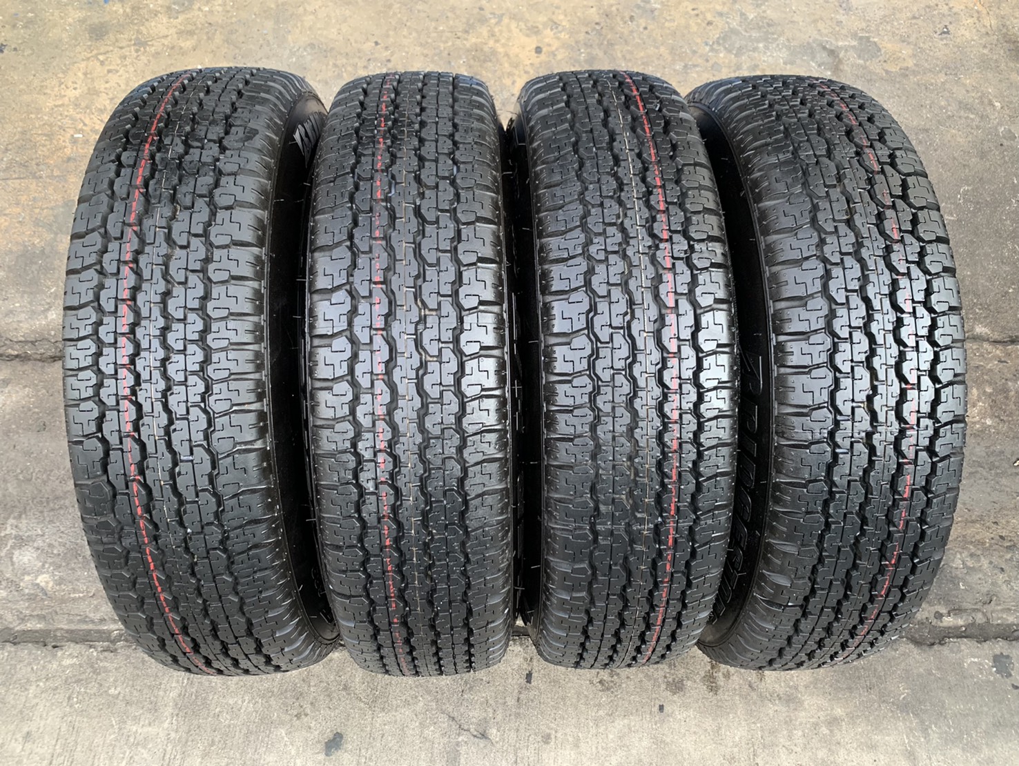 ล้อแม็ก 6รู114 Nissan Navara NP300 ขอบ 16 พร้อมยางใหม่ป้ายแดง 205R16 Bridgestone ปลายปี 20 ล้อแม็ก 6รู114 Nissan Navara NP300 ขอบ 16 พร้อมยางใหม่ป้ายแดง 205R16 Bridgestone ปลายปี 20