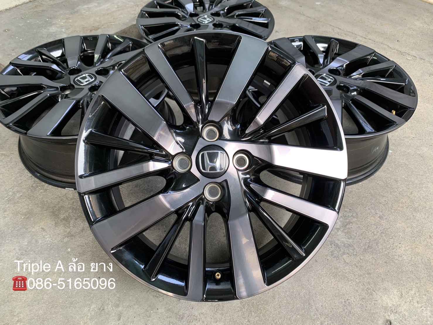 ล้อแม็กป้ายแดง Honda City Hatchback Turbo รุ่นใหม่ล่าสุด ขอบ 16 ดำหน้าชา ล้อแม็กป้ายแดง Honda City Hatchback Turbo รุ่นใหม่ล่าสุด ขอบ 16 ดำหน้าชา