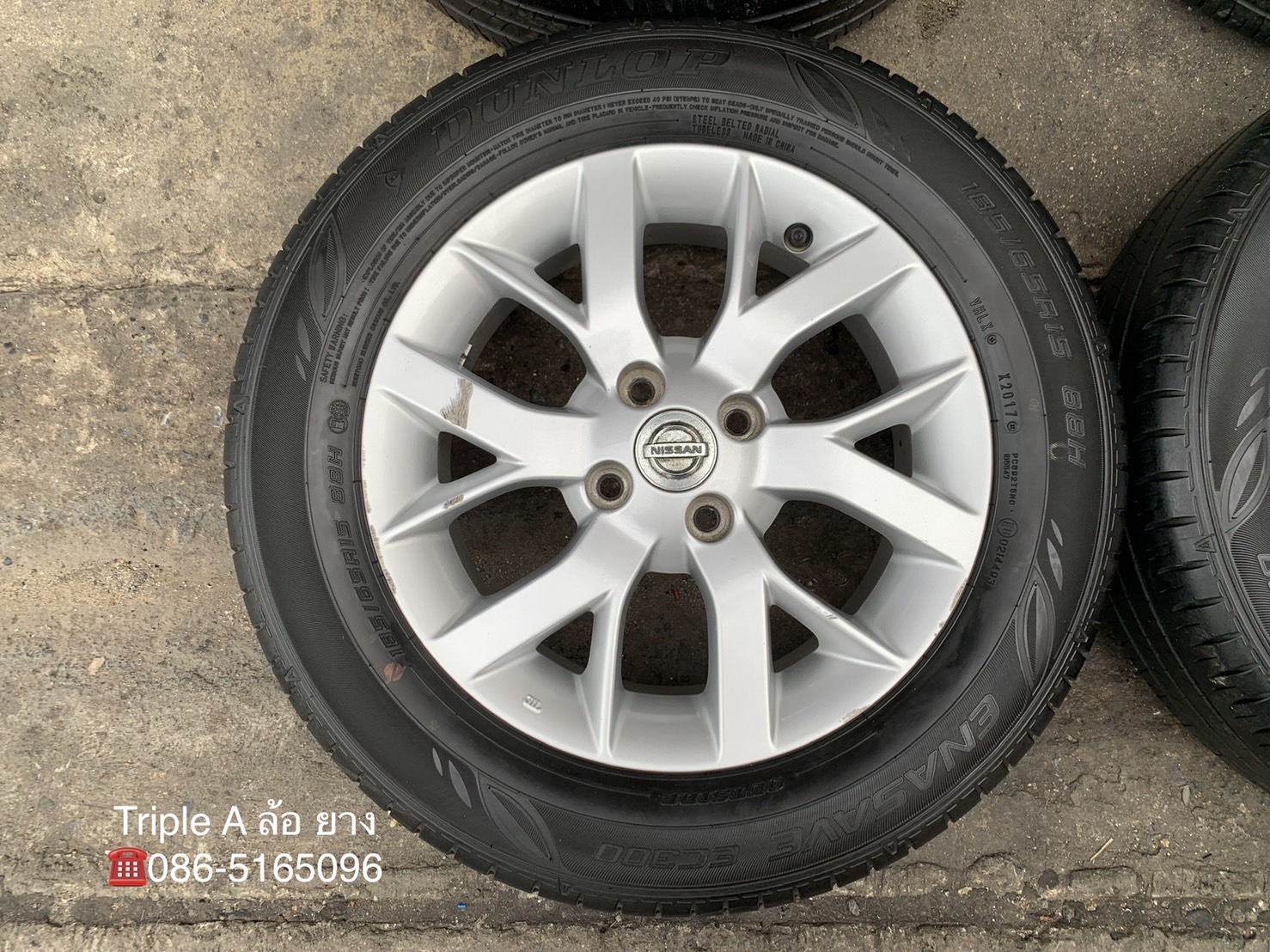 ล้อแม็ก Nissan Note ขอบ 15 พร้อมยาง 185-65-15 Dunlop ปี 17 ใส่กับ March, Almera ได้เลย ล้อแม็ก Nissan Note ขอบ 15 พร้อมยาง 185-65-15 Dunlop ปี 17 ใส่กับ March, Almera ได้เลย