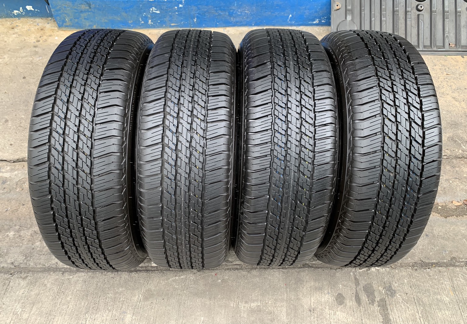 ล้อแม็กป้ายแดง Mitsu Triton Athlete รุ่นใหม่ล่าสุด ขอบ 18 สีดำแท้ พร้อมยางป้ายแดง 265-60-18 Bridgestone ปี 21 สวยกริ๊บๆ ล้อแม็กป้ายแดง Mitsu Triton Athlete รุ่นใหม่ล่าสุด ขอบ 18 สีดำแท้ พร้อมยางป้ายแดง 265-60-18 Bridgestone ปี 21 สวยกริ๊บๆ