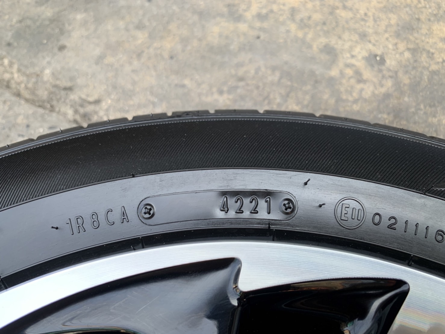 ล้อแม็กป้ายแดง Toyota Yaris Sport 2021 รุ่นใหม่ล่าสุด ขอบ 15 สีดำหน้าเงา พร้อมยางใหม่ป้ายแดง 185-60- ล้อแม็กป้ายแดง Toyota Yaris Sport 2021 รุ่นใหม่ล่าสุด ขอบ 15 สีดำหน้าเงา พร้อมยางใหม่ป้ายแดง 185-60-