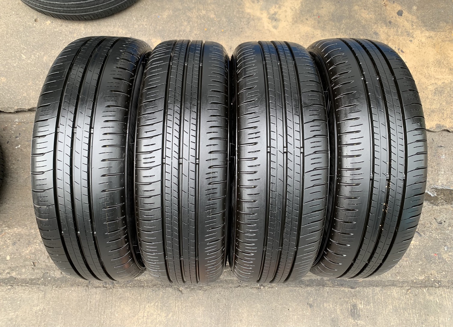 ล้อแม็ก Toyota Yaris Ativ รุ่นใหม่ล่าสุด ขอบ 15 พร้อมยาง 185-60-15 Dunlop ปลายปี 20 ล้อแม็ก Toyota Yaris Ativ รุ่นใหม่ล่าสุด ขอบ 15 พร้อมยาง 185-60-15 Dunlop ปลายปี 20