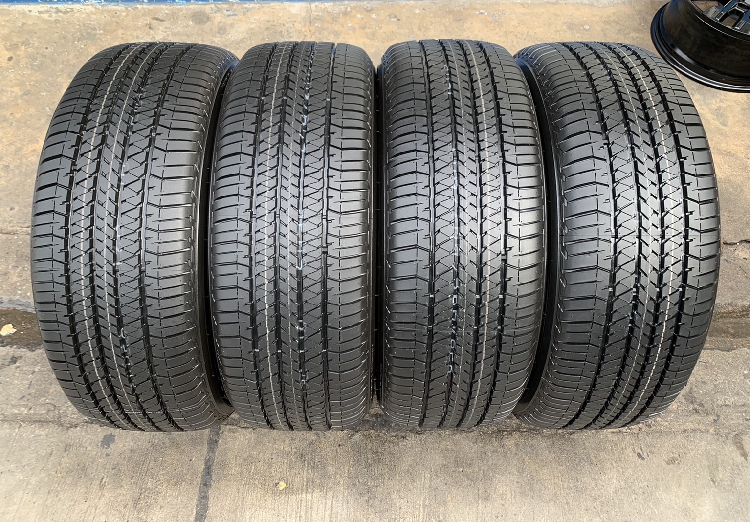 ล้อแม็กป้ายแดง ISUZU MU-X รุ่นใหม่ล่าสุด ขอบ 20 พร้อมยางใหม่ป้ายแดง 265-50-20 Bridgestone ปี 21 ใหม่กริ๊บ ล้อแม็กป้ายแดง ISUZU MU-X รุ่นใหม่ล่าสุด ขอบ 20 พร้อมยางใหม่ป้ายแดง 265-50-20 Bridgestone ปี 21 ใหม่กริ๊บ