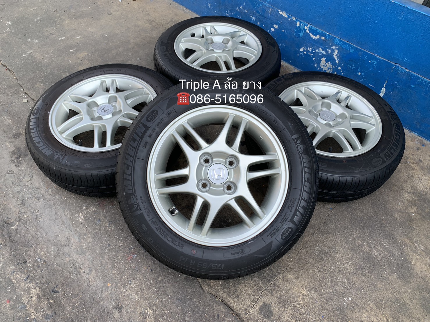 ล้อแม็ก 4รู100 Honda ขอบ 14 พร้อมยาง 175-65-14 Michelin ปี 17