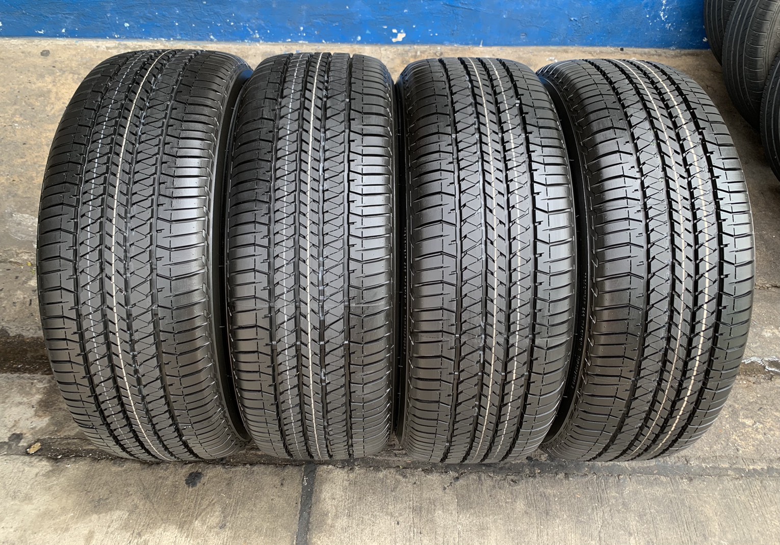 ล้อแม็กป้ายแดง ISUZU MU-X รุ่นใหม่ล่าสุด ขอบ 20 พร้อมยางใหม่ป้ายแดง 265-50-20 Bridgestone รถเพิ่งออก ล้อแม็กป้ายแดง ISUZU MU-X รุ่นใหม่ล่าสุด ขอบ 20 พร้อมยางใหม่ป้ายแดง 265-50-20 Bridgestone รถเพิ่งออก