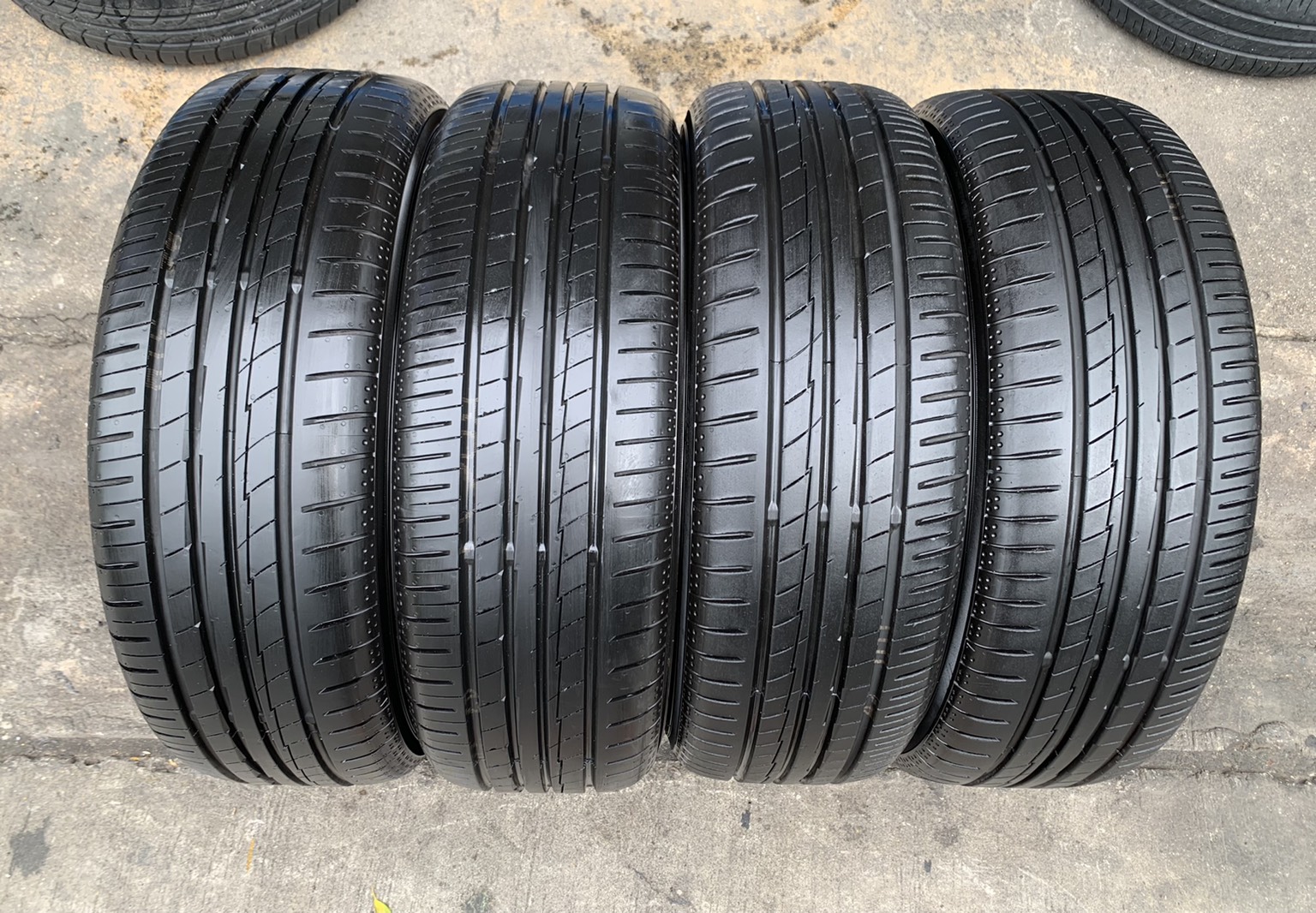 ล้อแม็ก Honda City Turbo RS รุ่นใหม่ ขอบ 16 พร้อมยาง 185-55-16 Yokohama ปลายปี 20 ล้อแม็ก Honda City Turbo RS รุ่นใหม่ ขอบ 16 พร้อมยาง 185-55-16 Yokohama ปลายปี 20