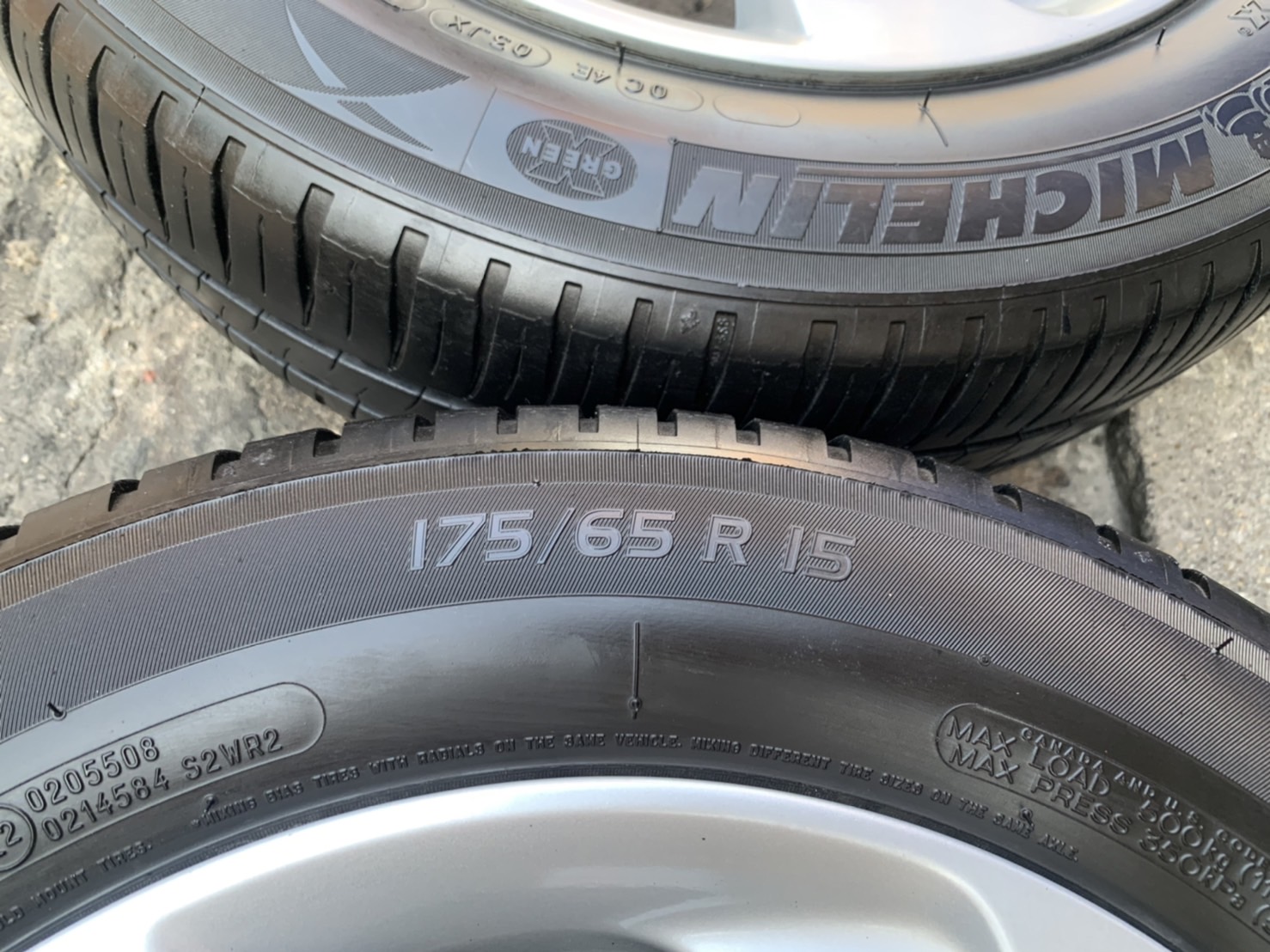 ล้อแม็ก Honda City ลายใบพัด ขอบ 15 พร้อมยาง 175-65-15 Michelin ปลายปี 18 ล้อแม็ก Honda City ลายใบพัด ขอบ 15 พร้อมยาง 175-65-15 Michelin ปลายปี 18