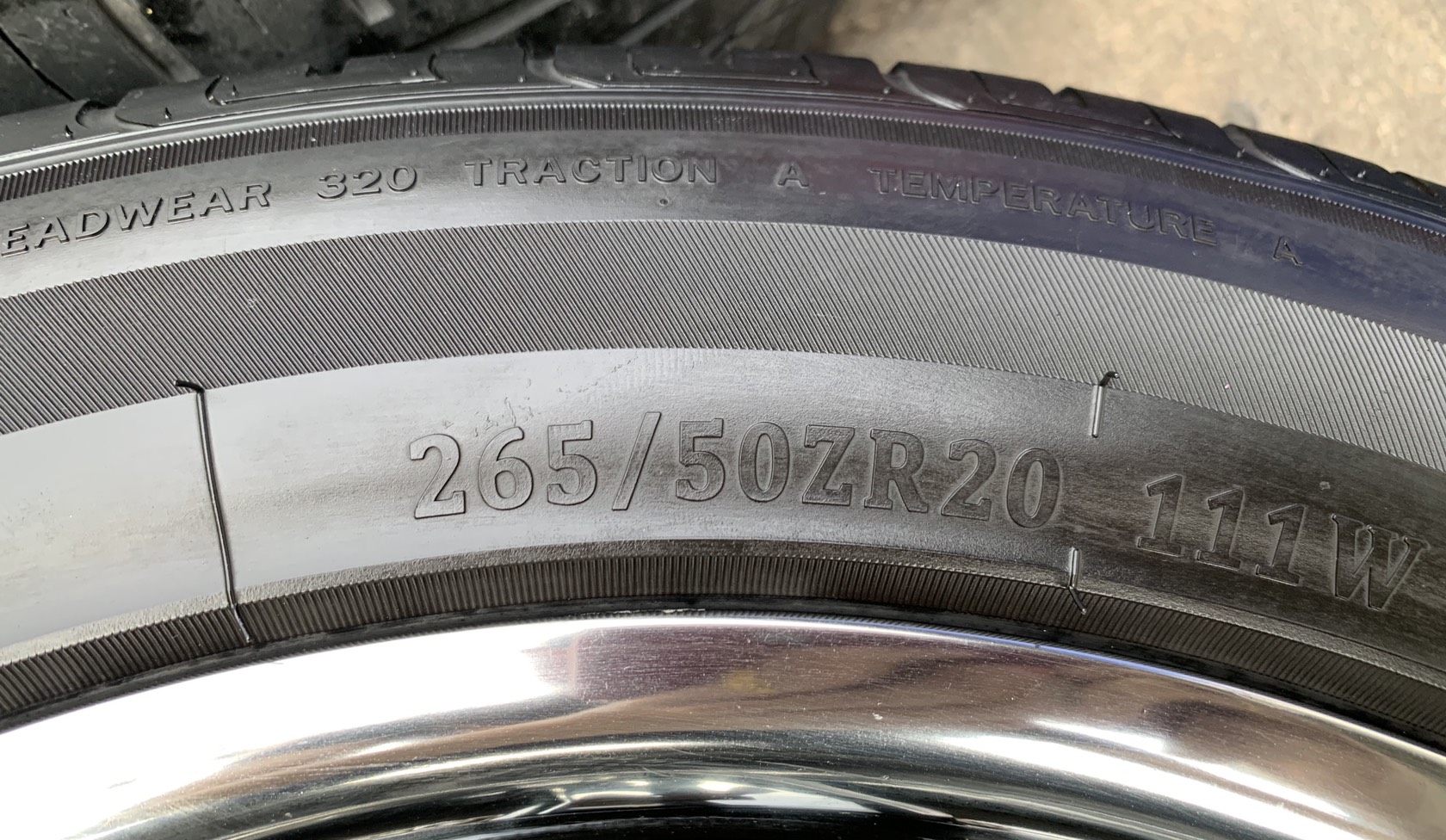 ล้อแม็ก 6รู139 Valenza Shadow ขอบ 20 สี Black Chrome (งาน PP Superwheels) พร้อมยาง 265-50-20 ปลายปี 17 สภาพสวย ล้อแม็ก 6รู139 Valenza Shadow ขอบ 20 สี Black Chrome (งาน PP Superwheels) พร้อมยาง 265-50-20 ปลายปี 17 สภาพสวย