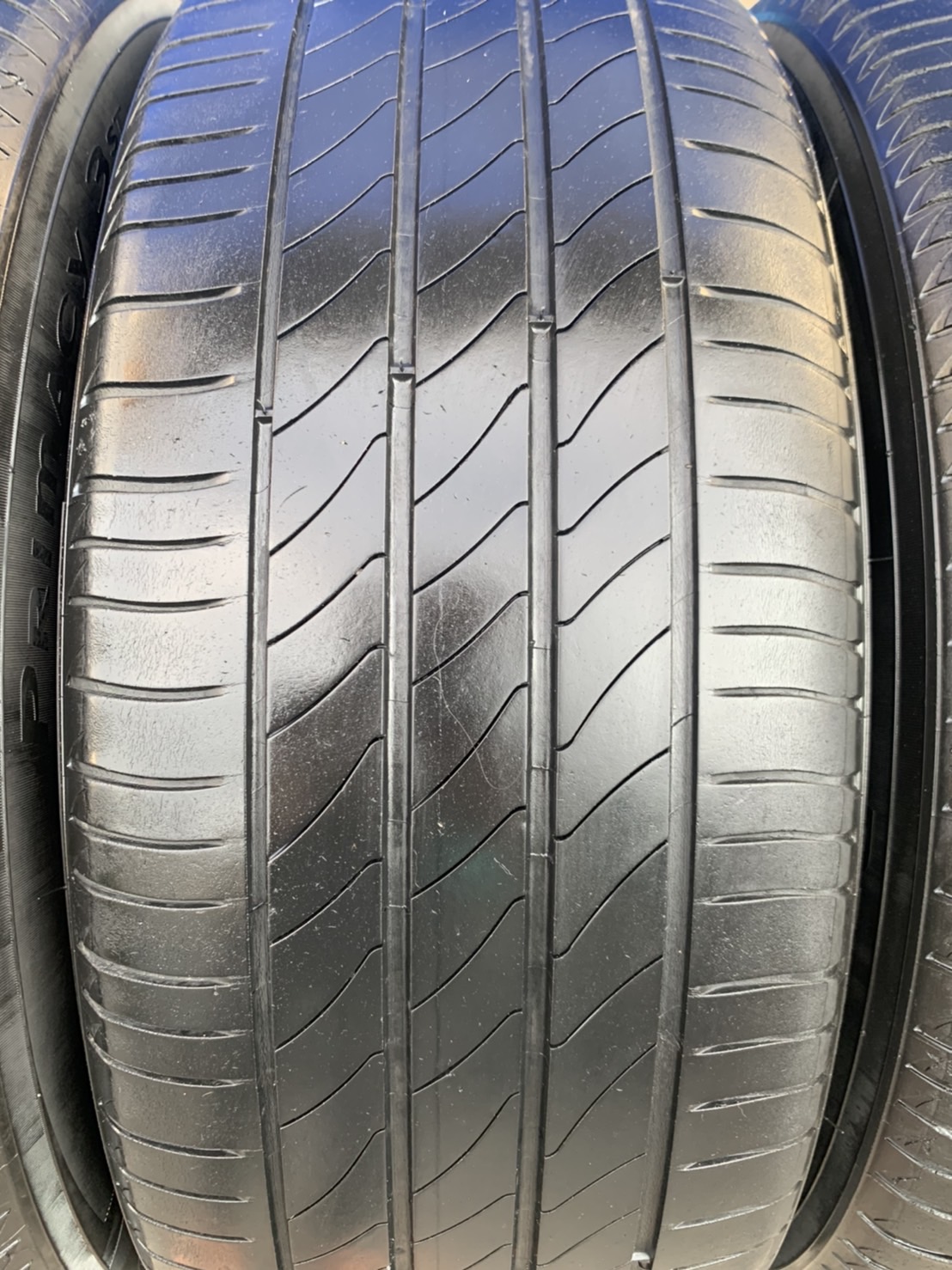 ล้อแม็ก Toyota Fortuner BMC ขอบ17 พร้อมยาง 215-55-17 Michelin ปี 17 ใส่กับ รถตู้ Commuter ได้เลย