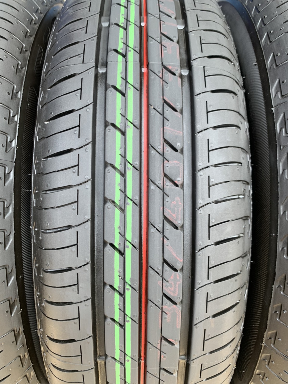 ล้อแม็ก Honda City ตัวท็อป ขอบ 15 ดำหน้าเงา พร้อมยางใหม่ป้ายแดง 175-65-15 Bridgestone ปลายปี 20 สวยๆ