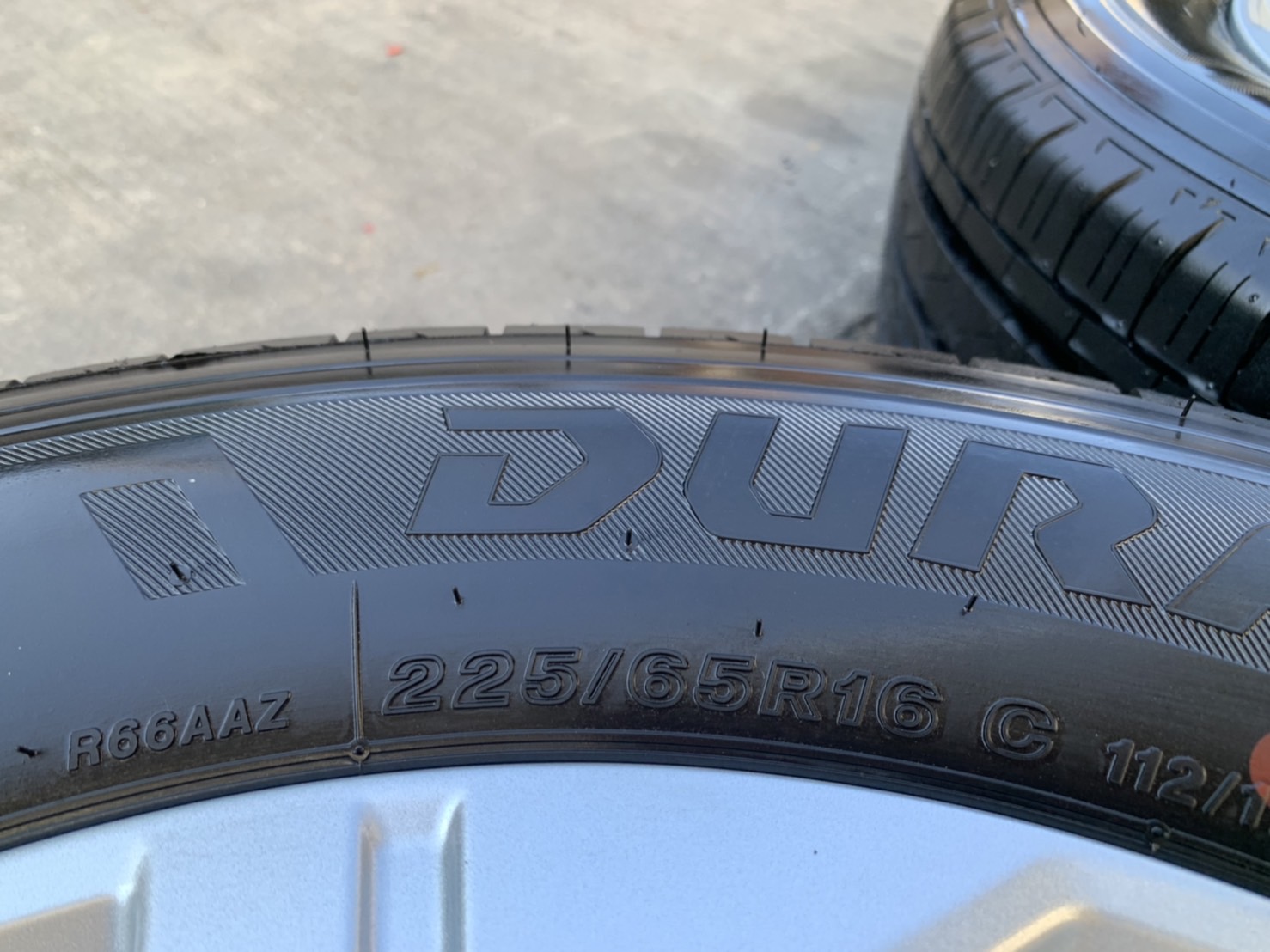 ล้อแม็กป้ายแดง Mitsu Triton รุ่นใหม่ล่าสุด ขอบ 16 พร้อมยางป้ายแดง 225-65-16 Bridgestone ปี 21
