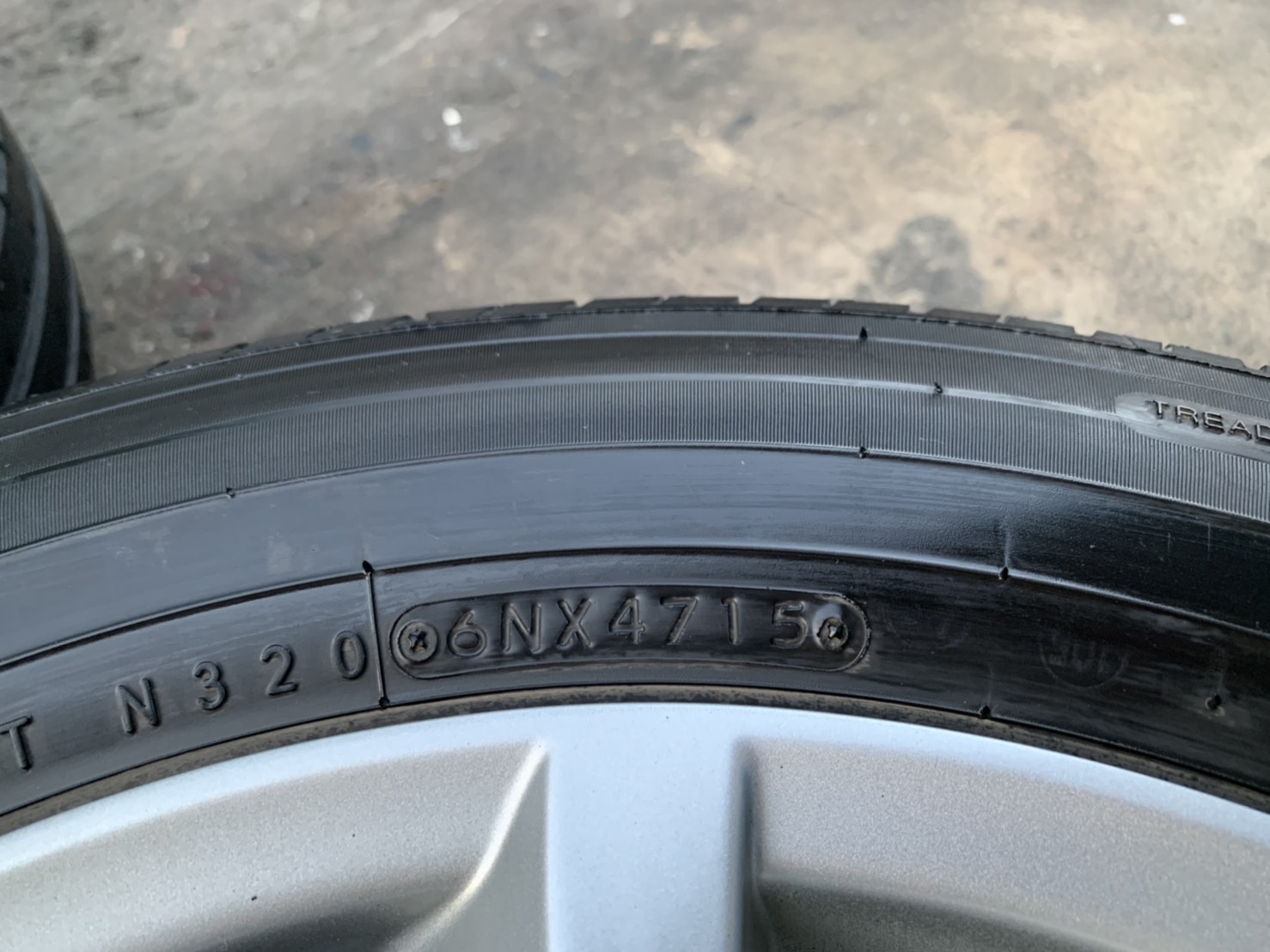 ล้อแม็ก Mazda 3 Skyactive ขอบ 16 พร้อมยาง 205-60-16 TOYO ปลายปี 15
