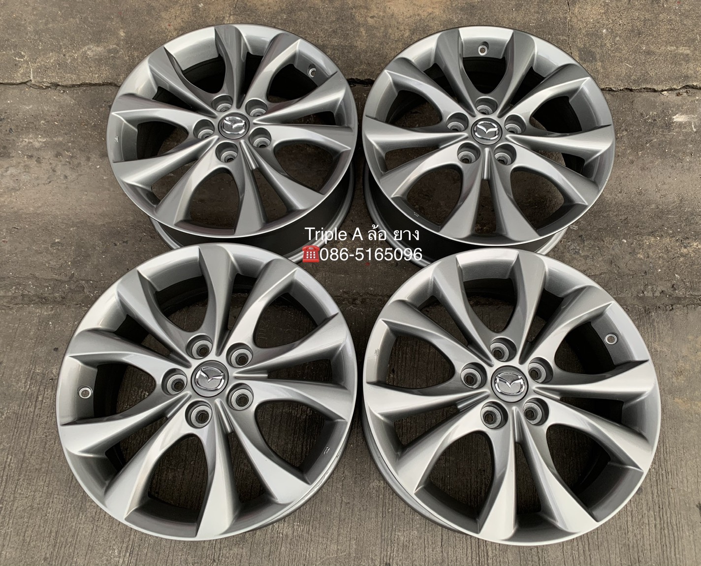ล้อแม็ก Mazda 3 ขอบ 17 สีเทา สวยๆ